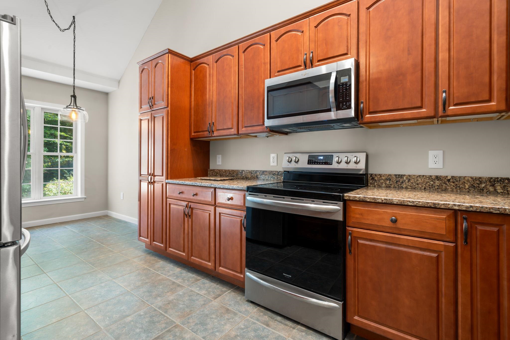 27 Eagle Ledge Road