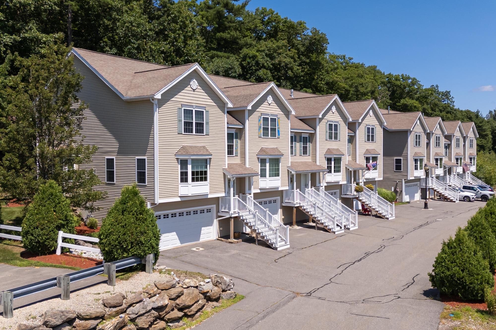 25 Clearview Circle Unit: A