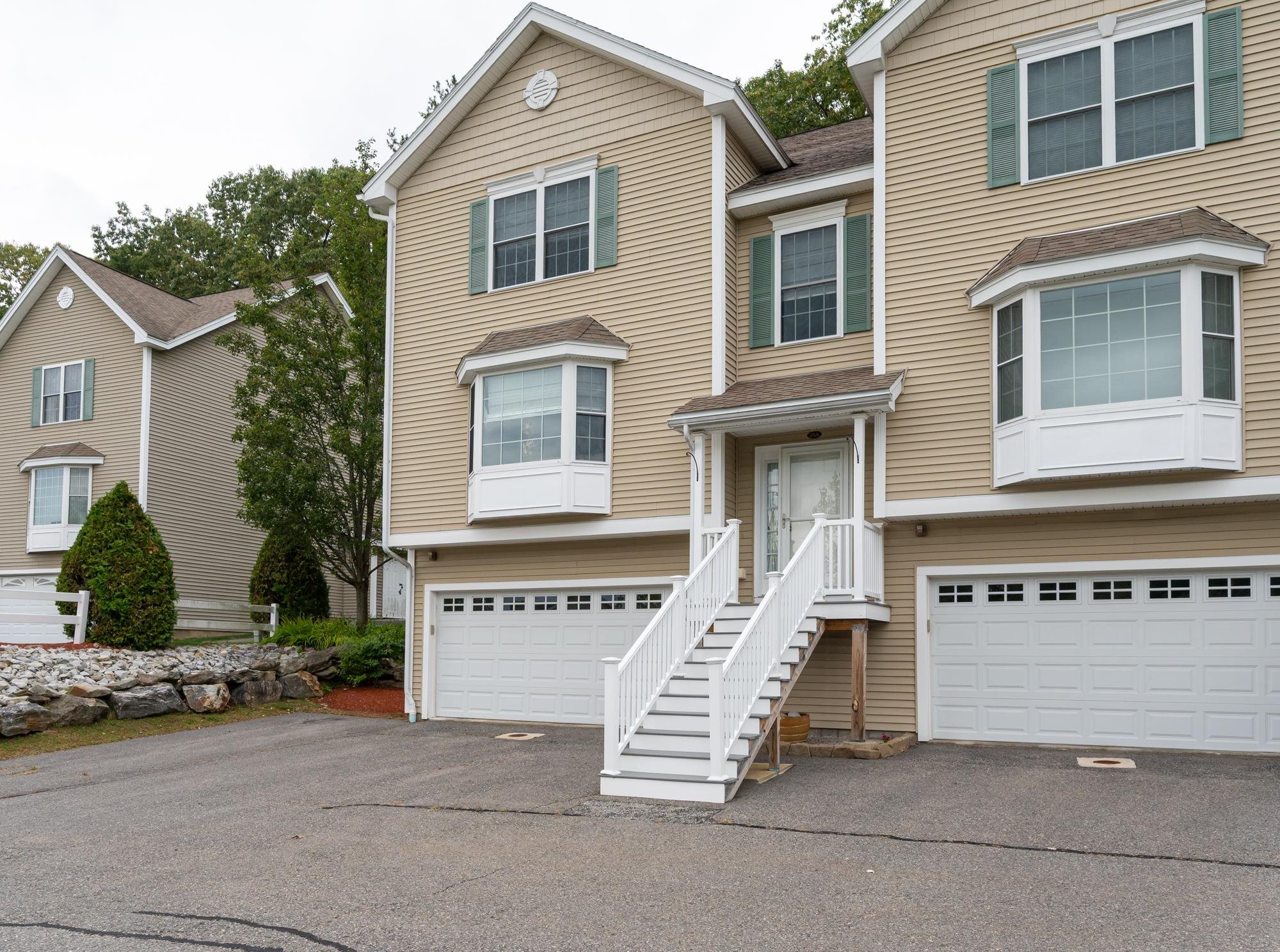 25 Clearview Circle Unit: A