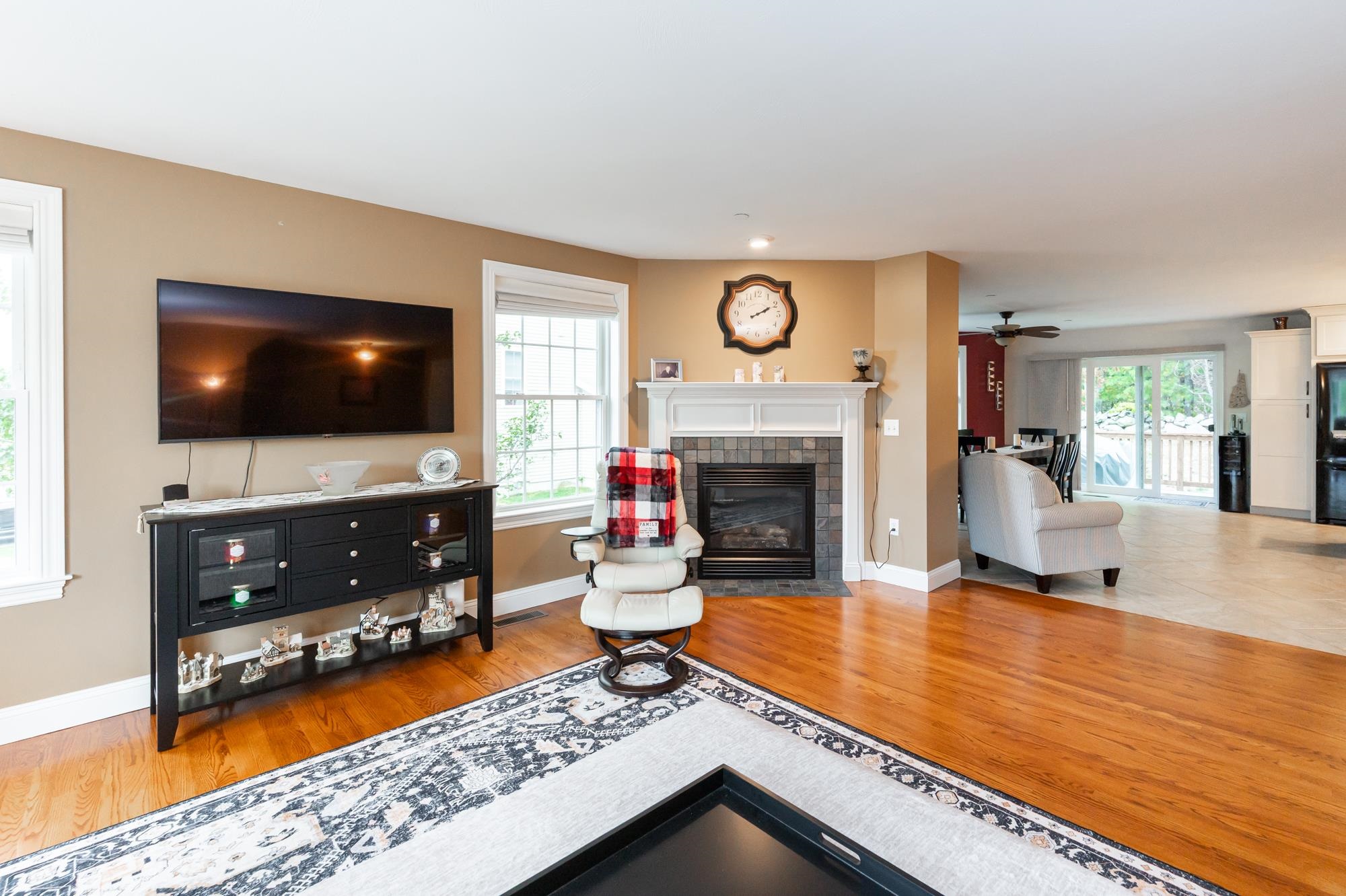 25 Clearview Circle Unit: A