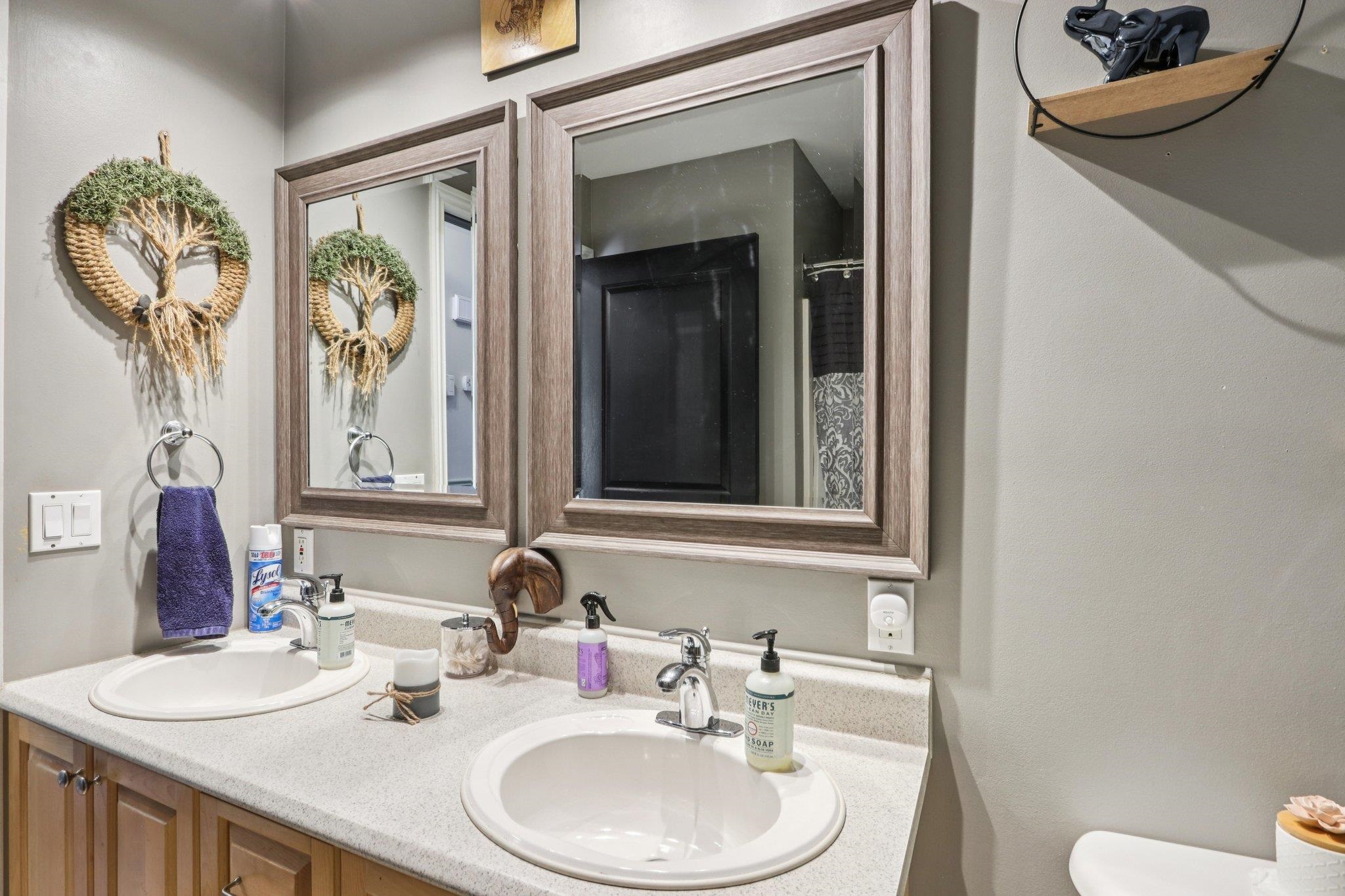 12 April Court Unit: B