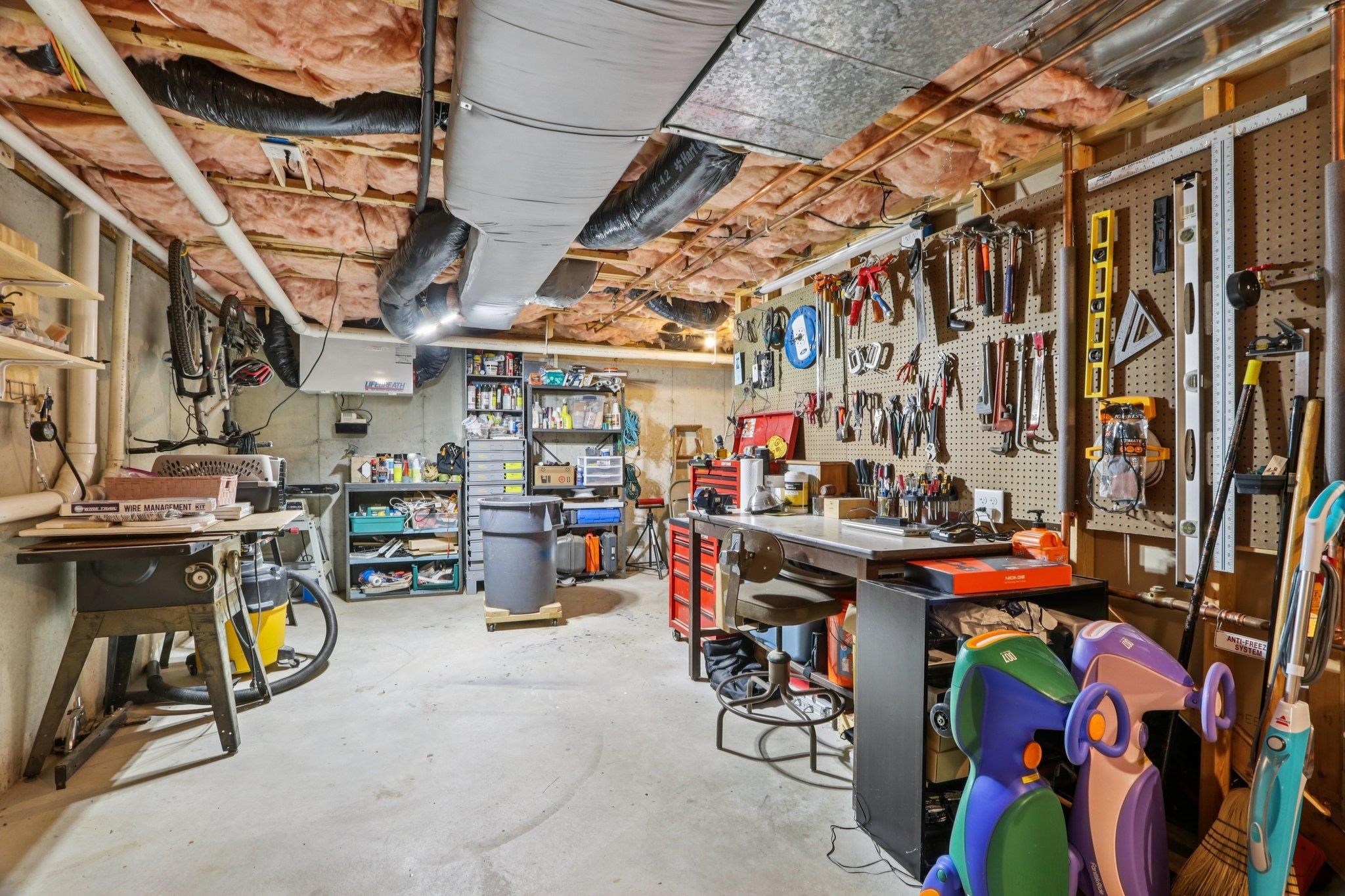 12 April Court Unit: B