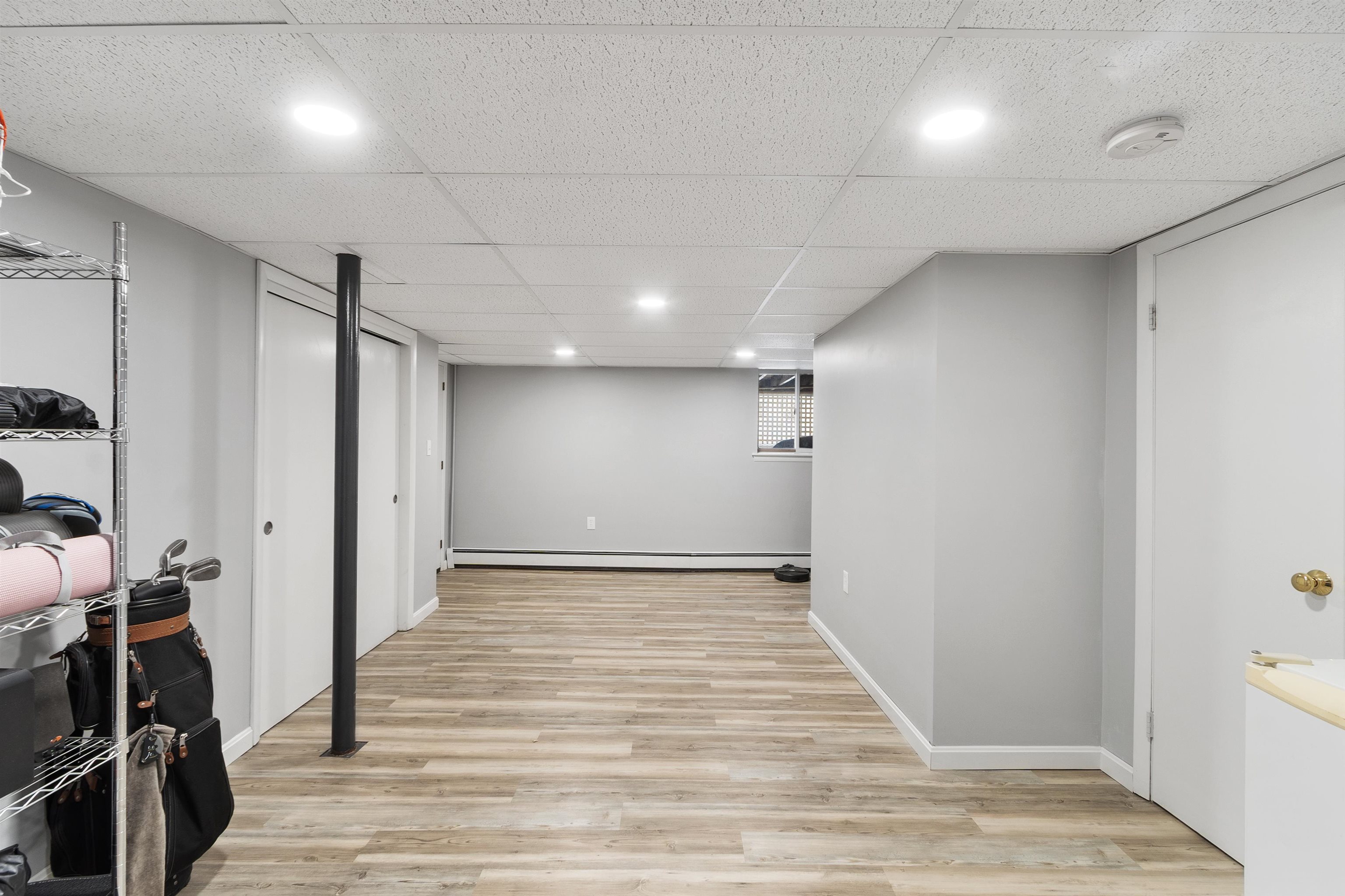 6 Mills Farm Circle Unit: R