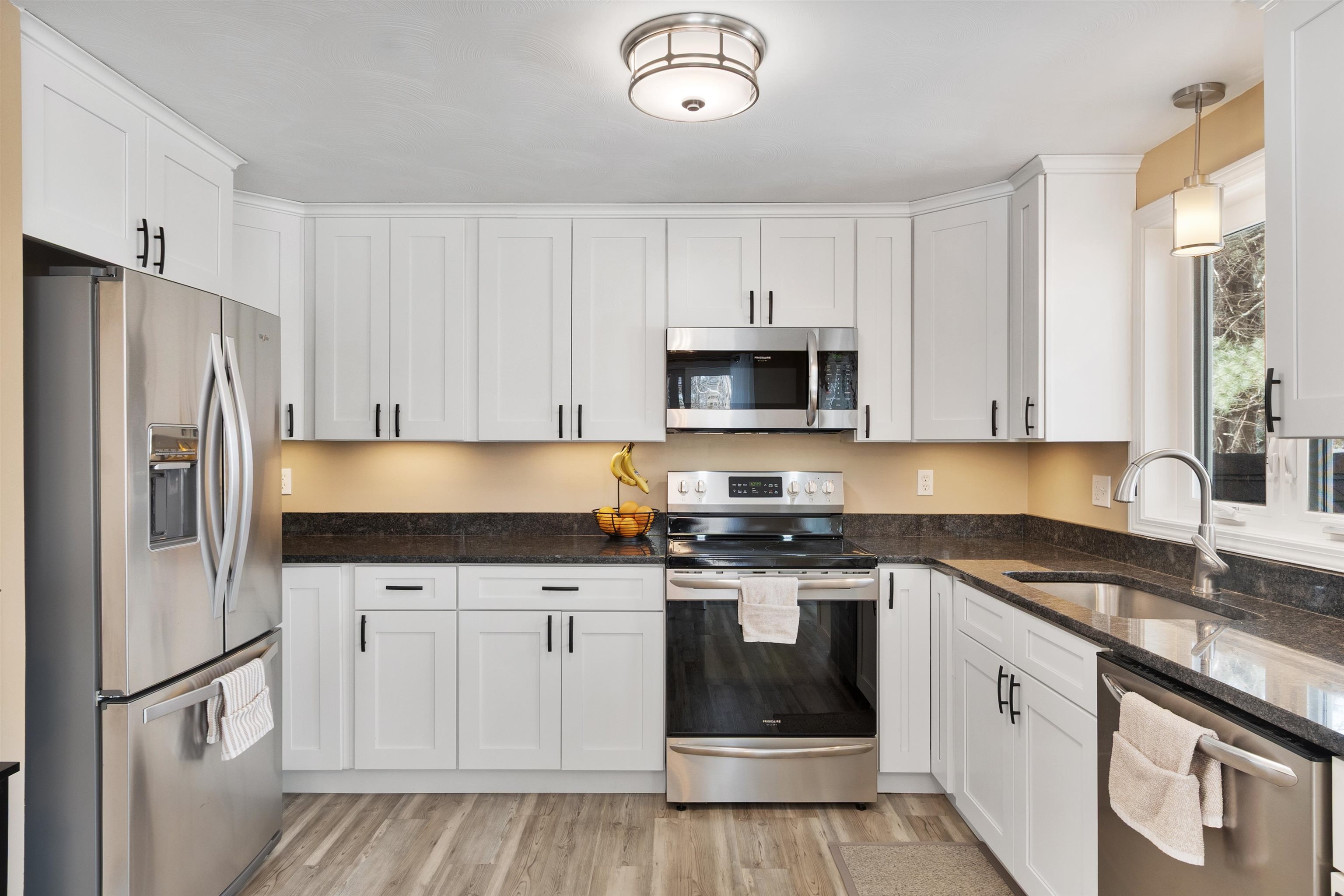 6 Mills Farm Circle Unit: R