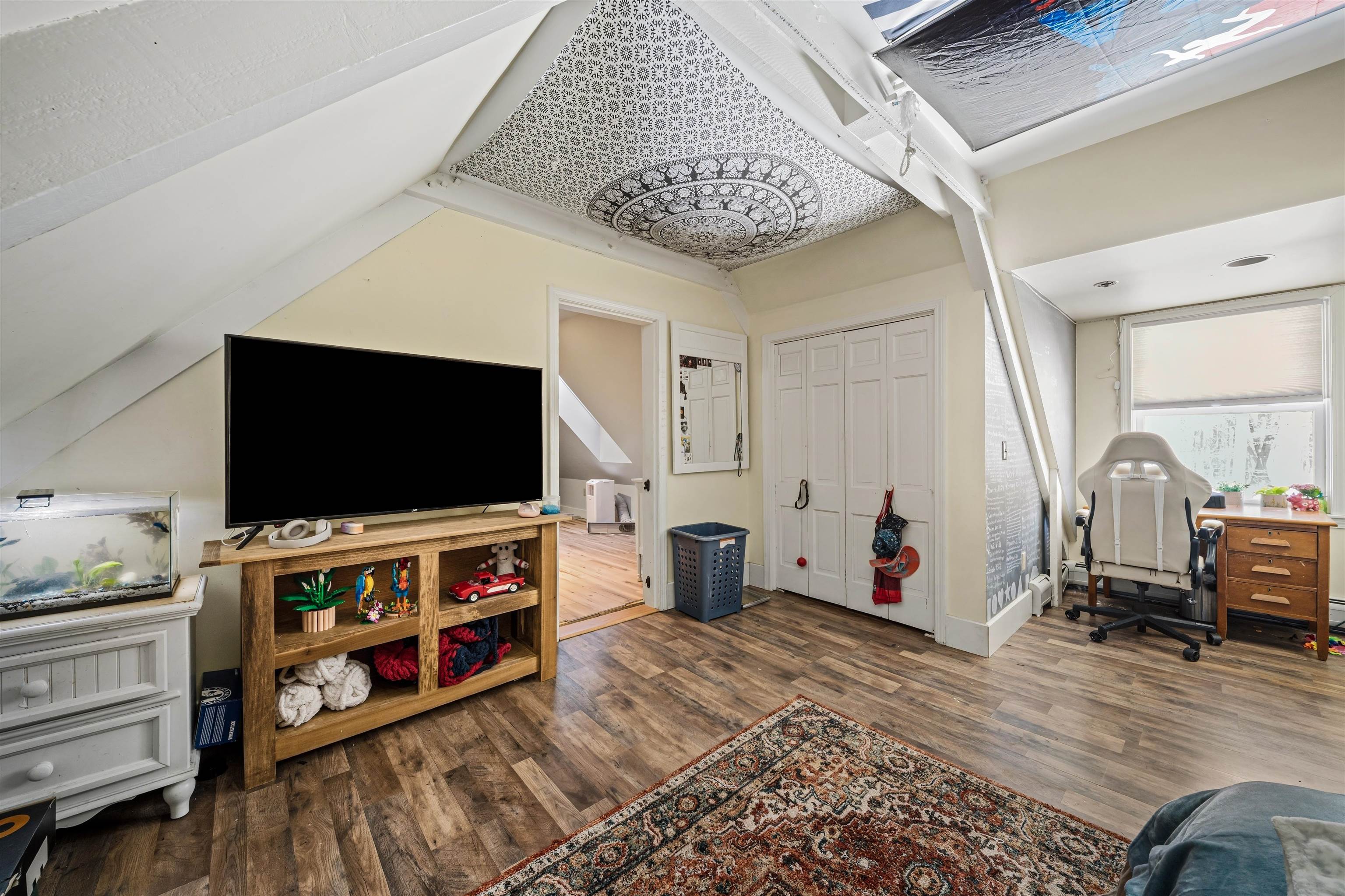 12 Loring Drive