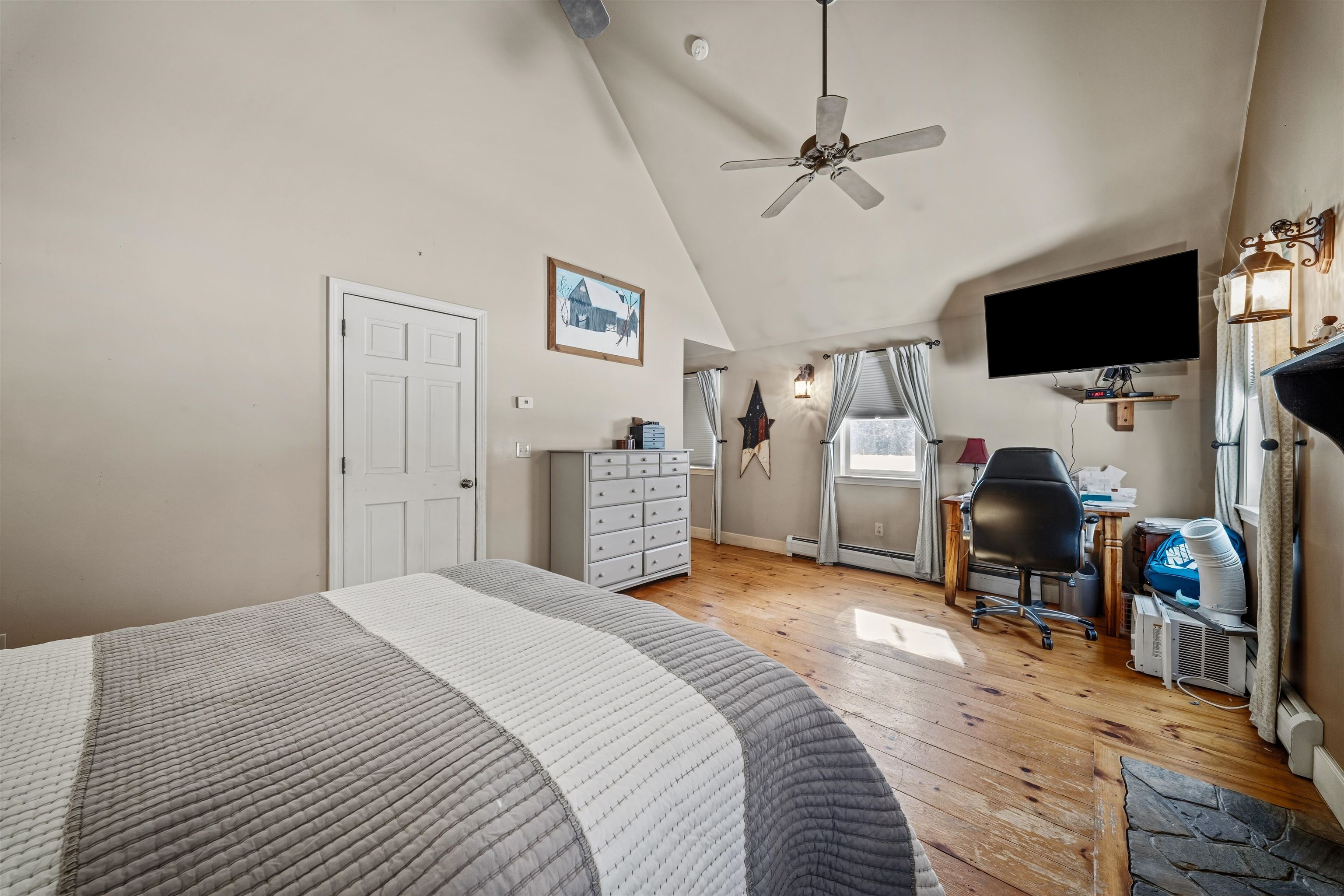 12 Loring Drive