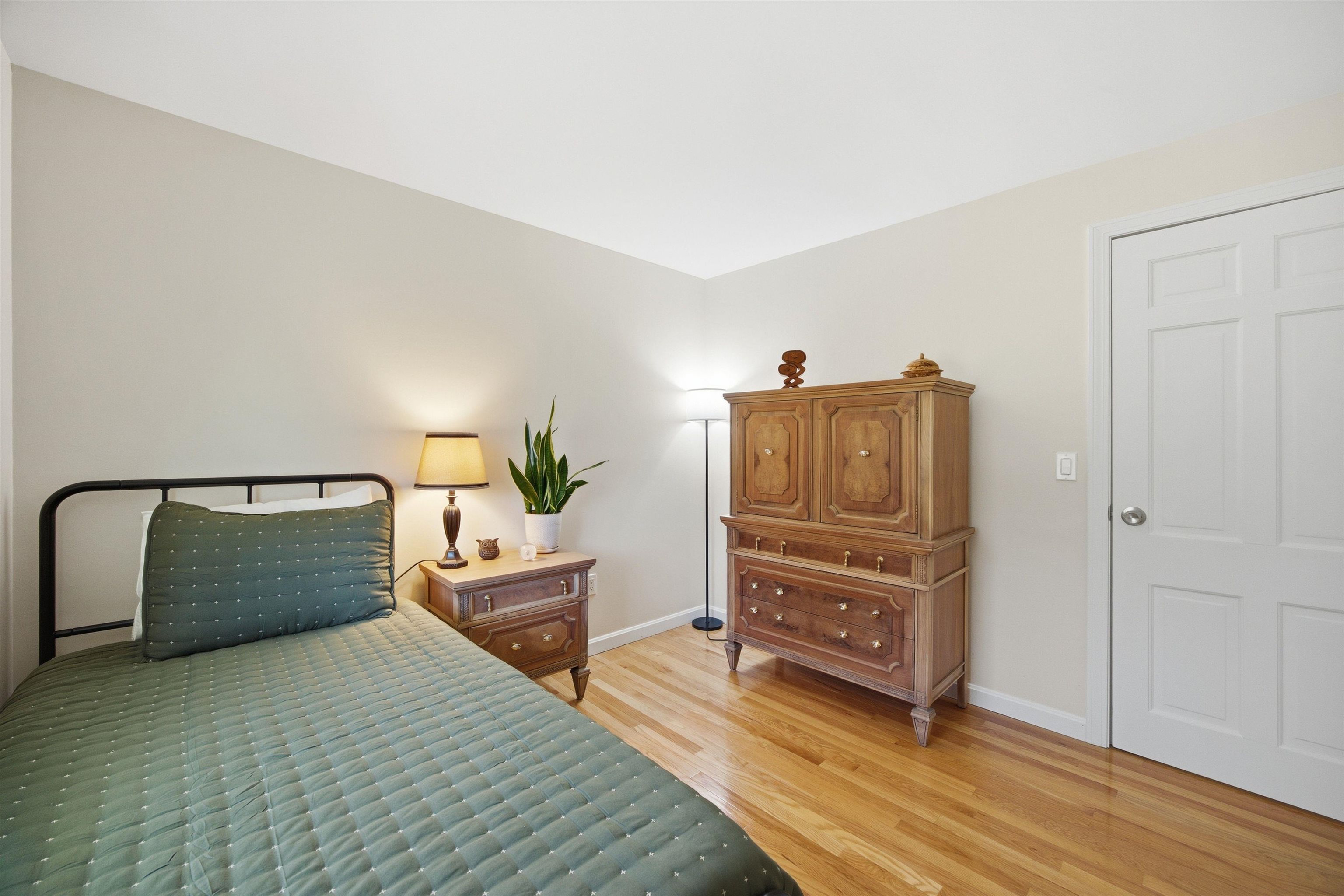 1 Debbie Terrace