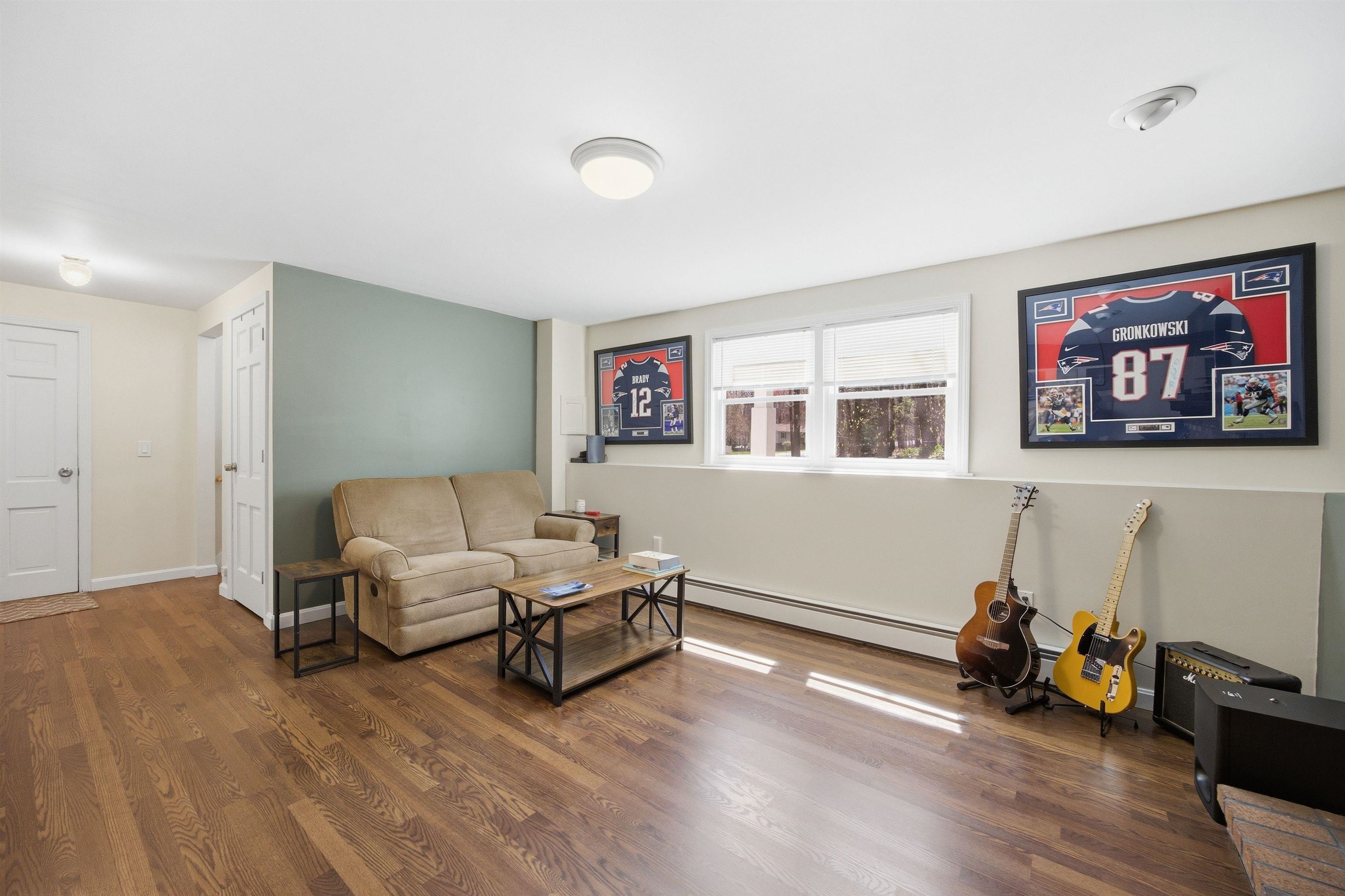 1 Debbie Terrace