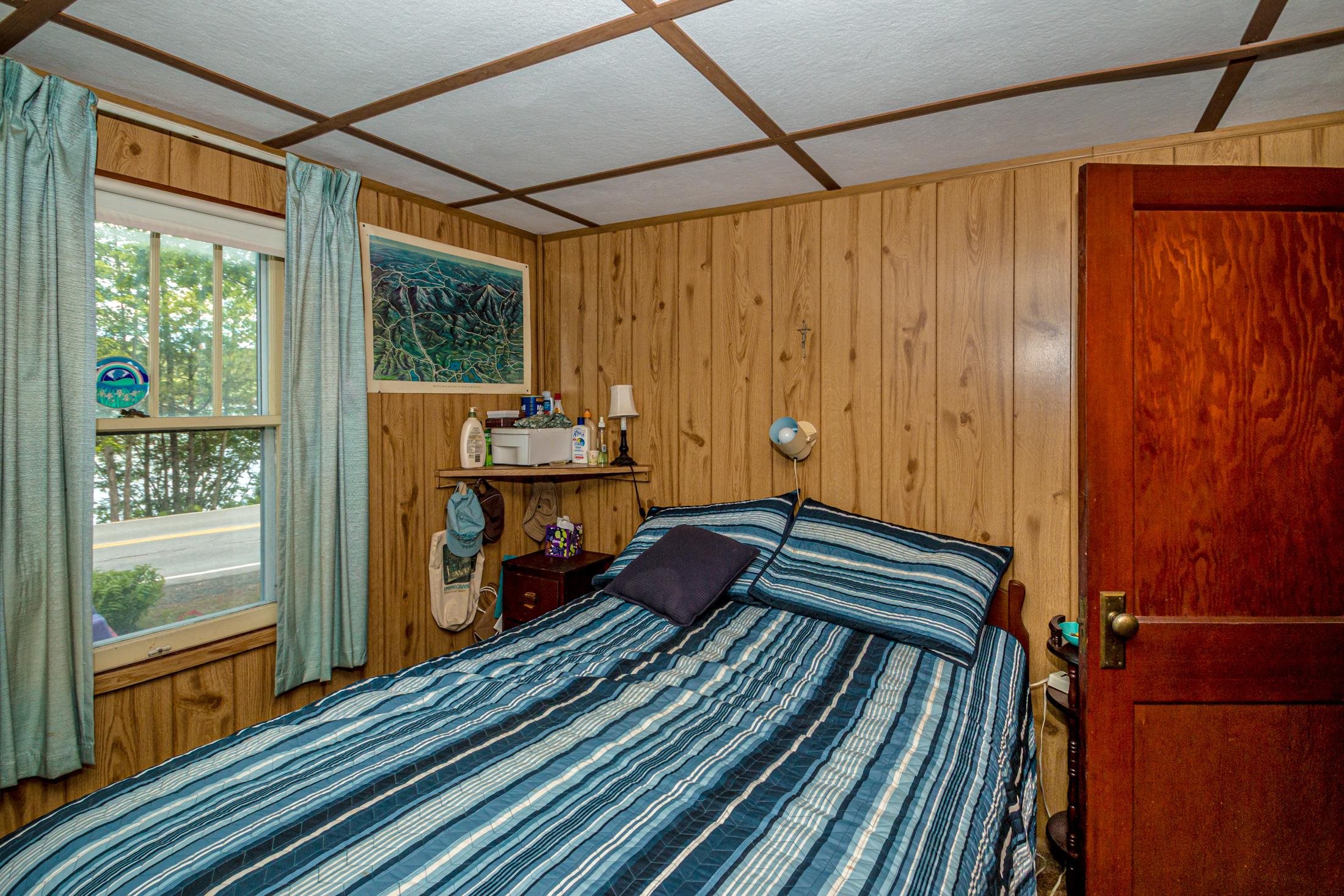 976 Lovell Lake Road