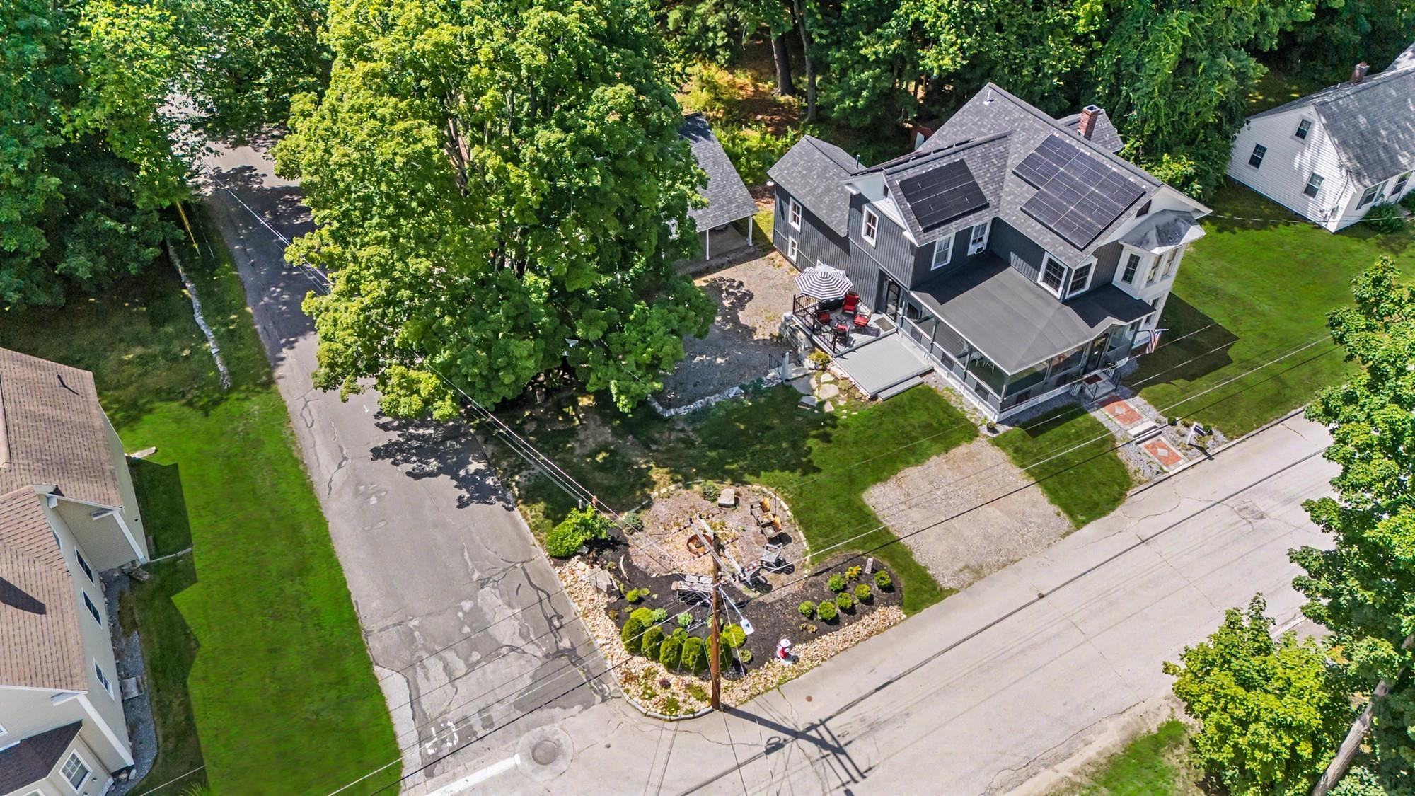 47 Oak Street