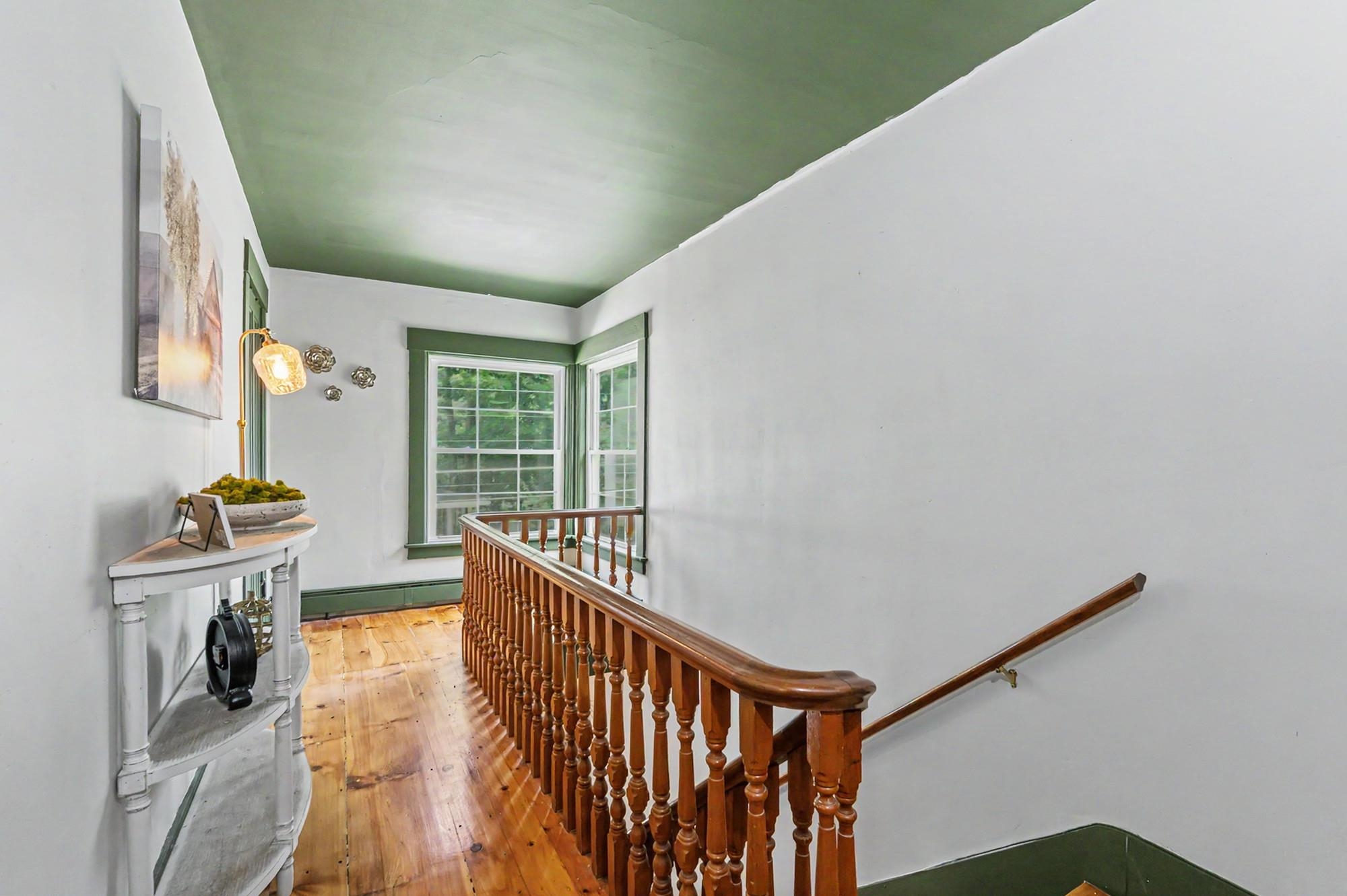 47 Oak Street