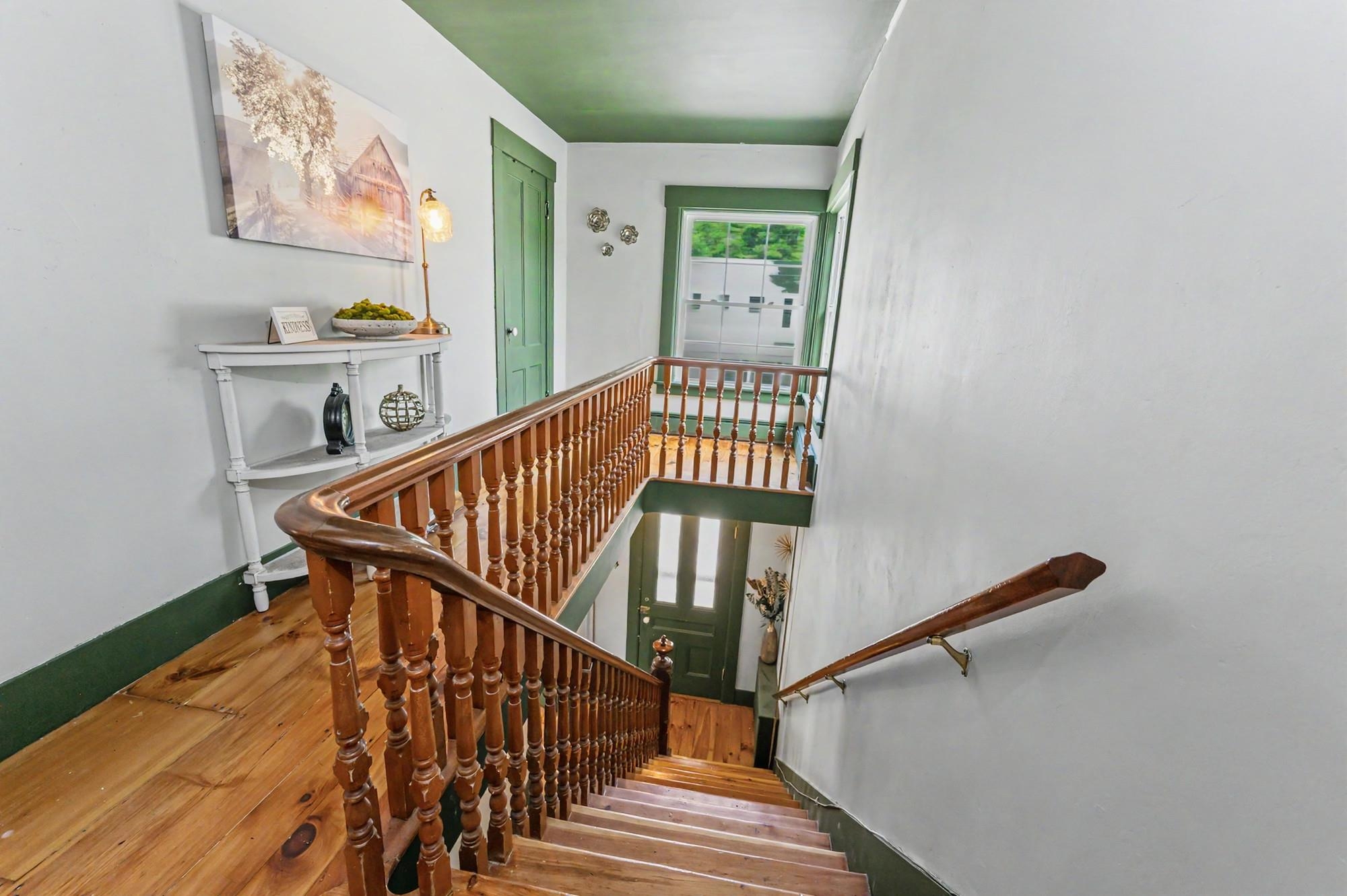 47 Oak Street