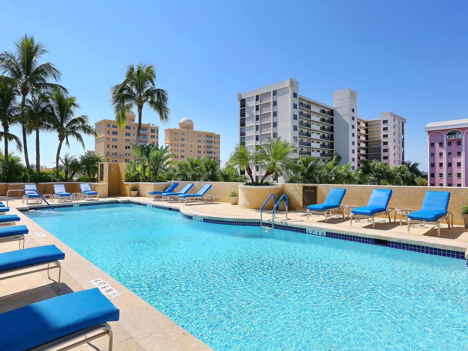 35 WATERGATE DR #1206