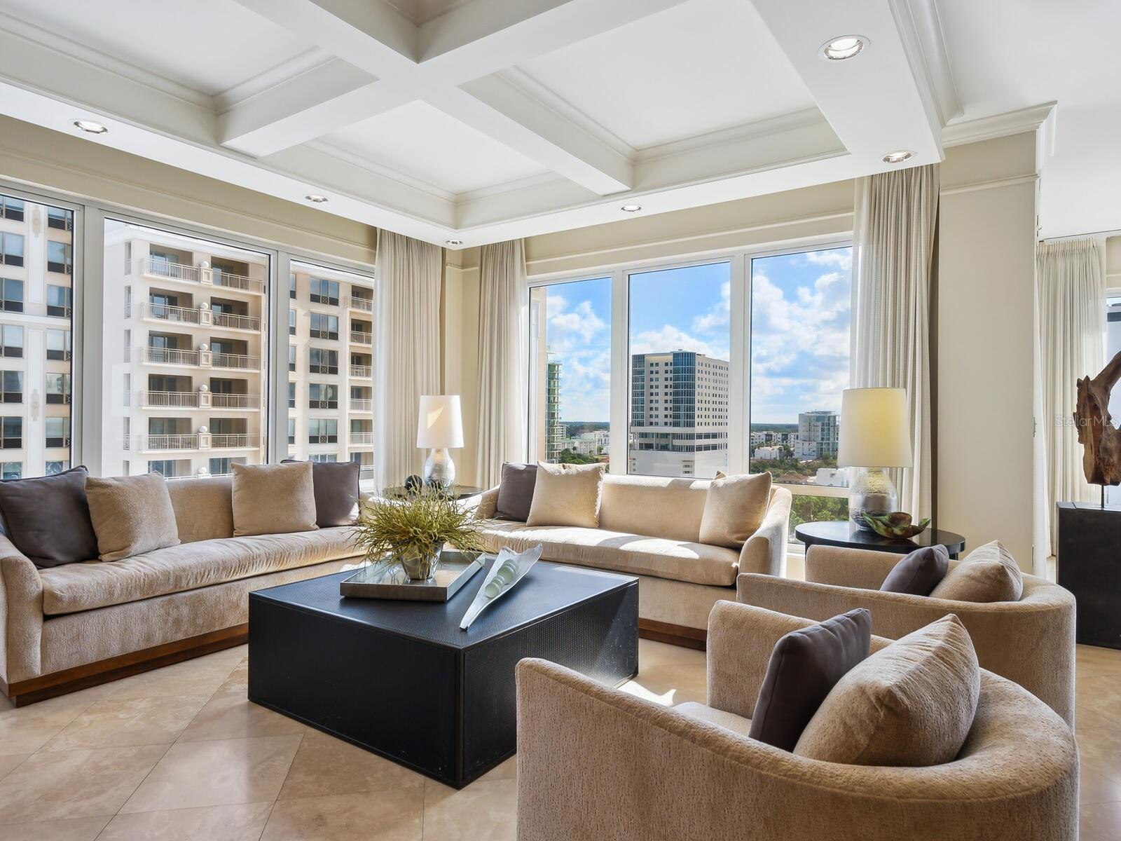 35 WATERGATE DR #1206