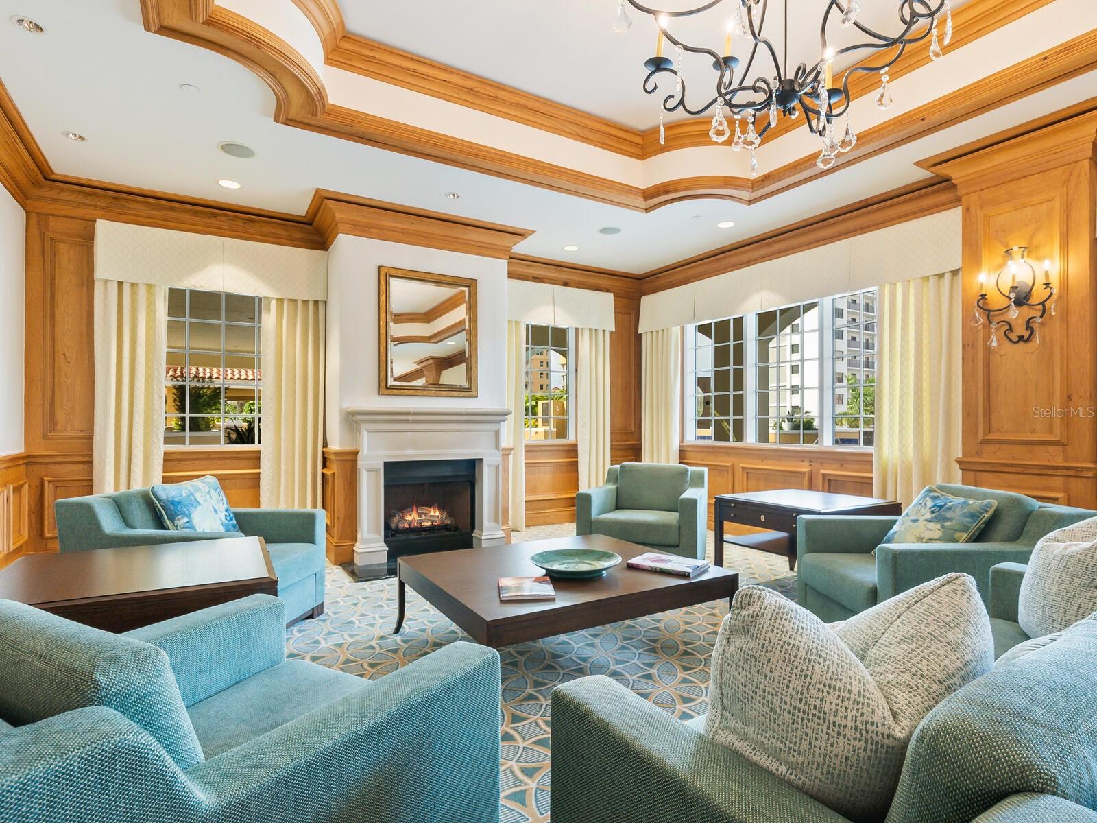 35 WATERGATE DR #1206