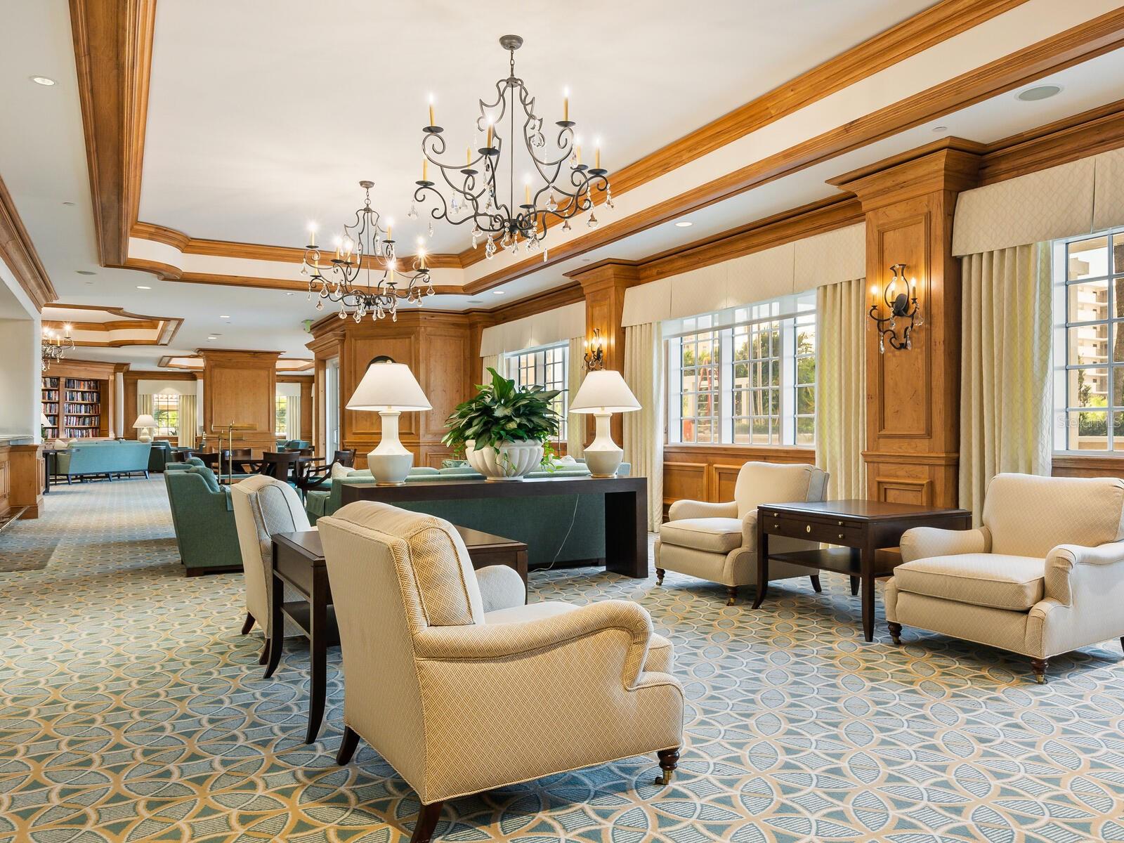 35 WATERGATE DR #1206