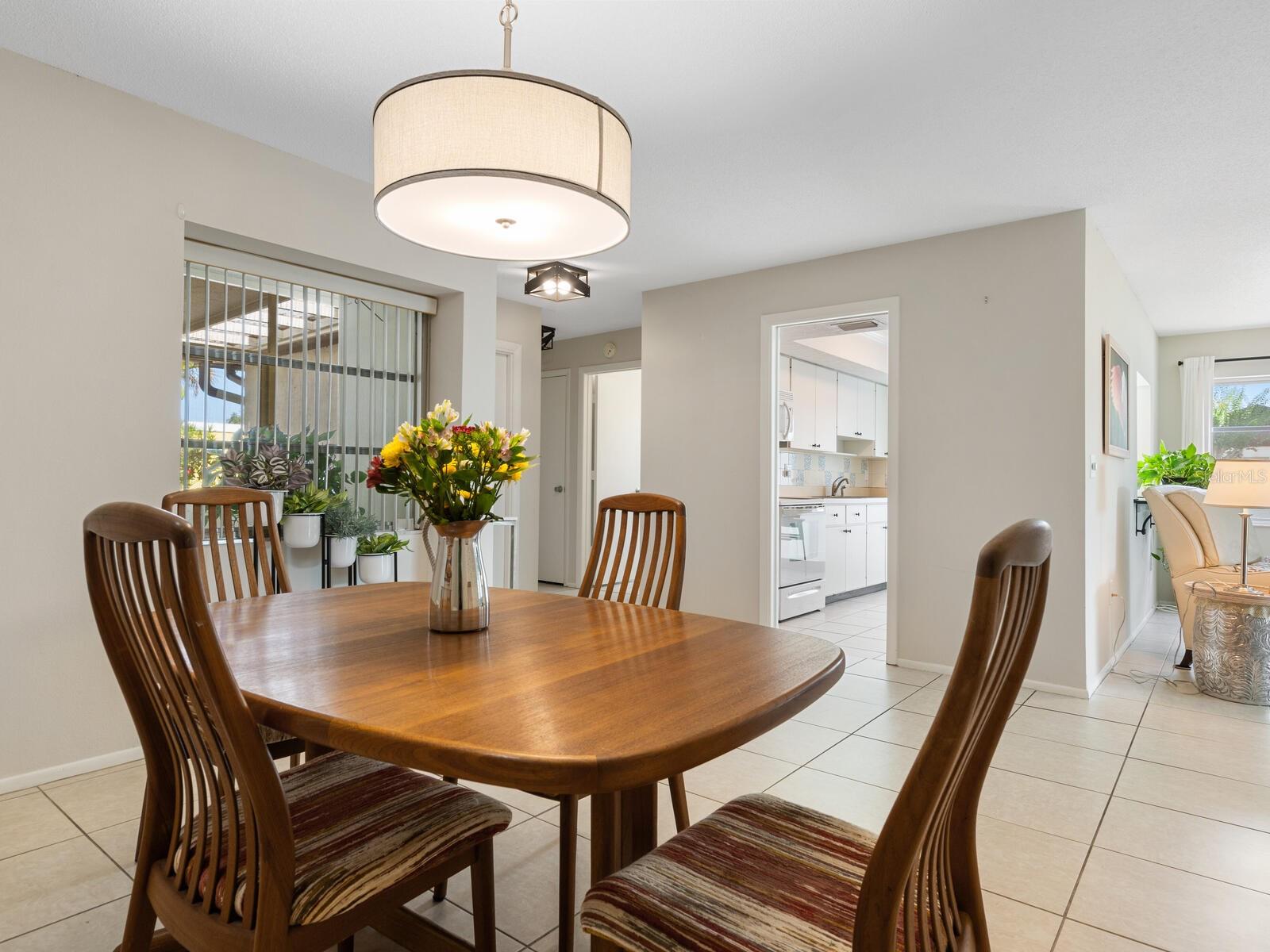 6225 GREEN VIEW DR #124