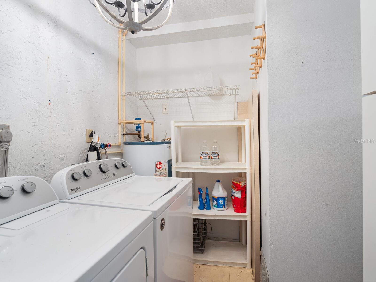 6225 GREEN VIEW DR #124