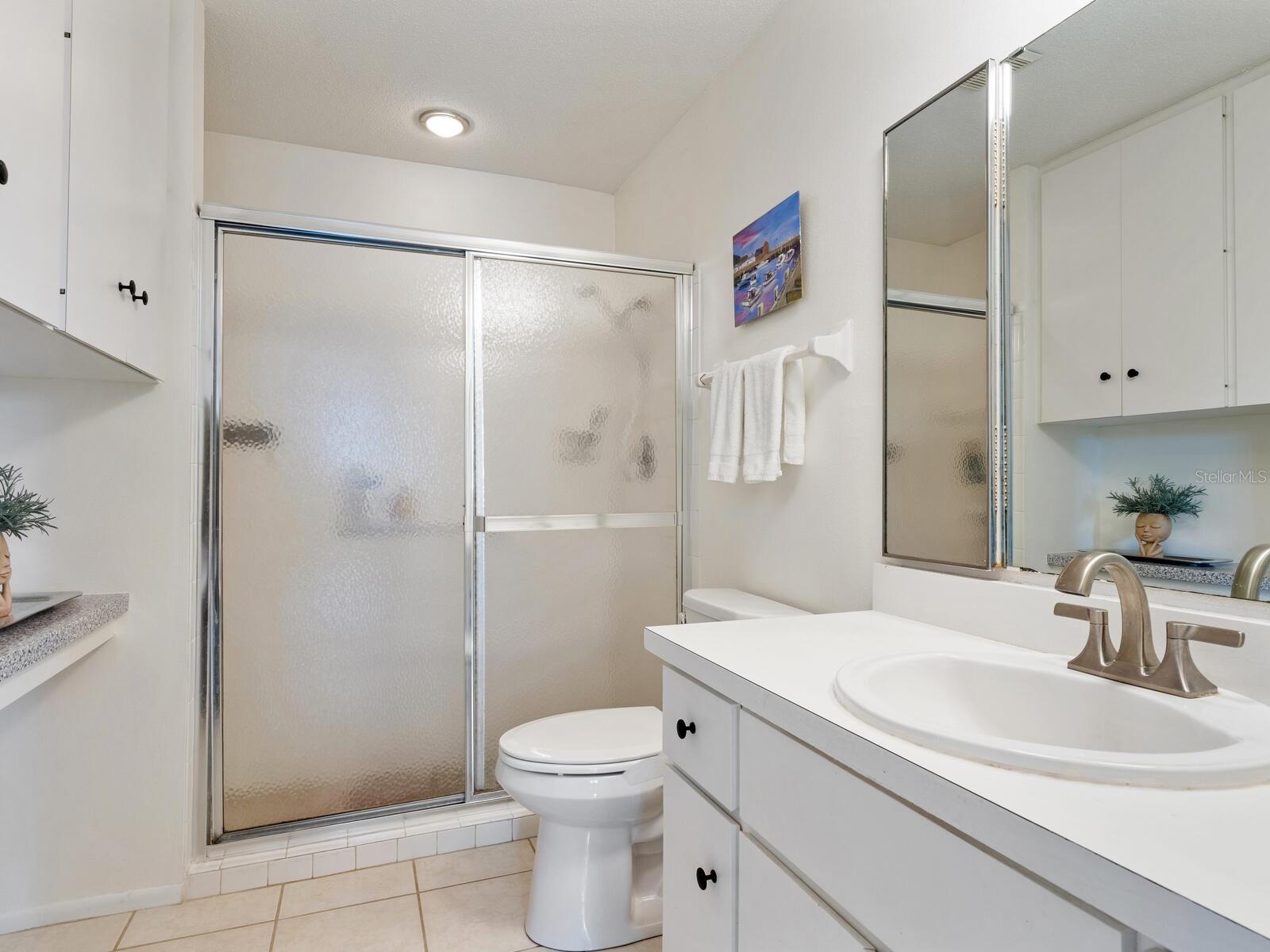 6225 GREEN VIEW DR #124