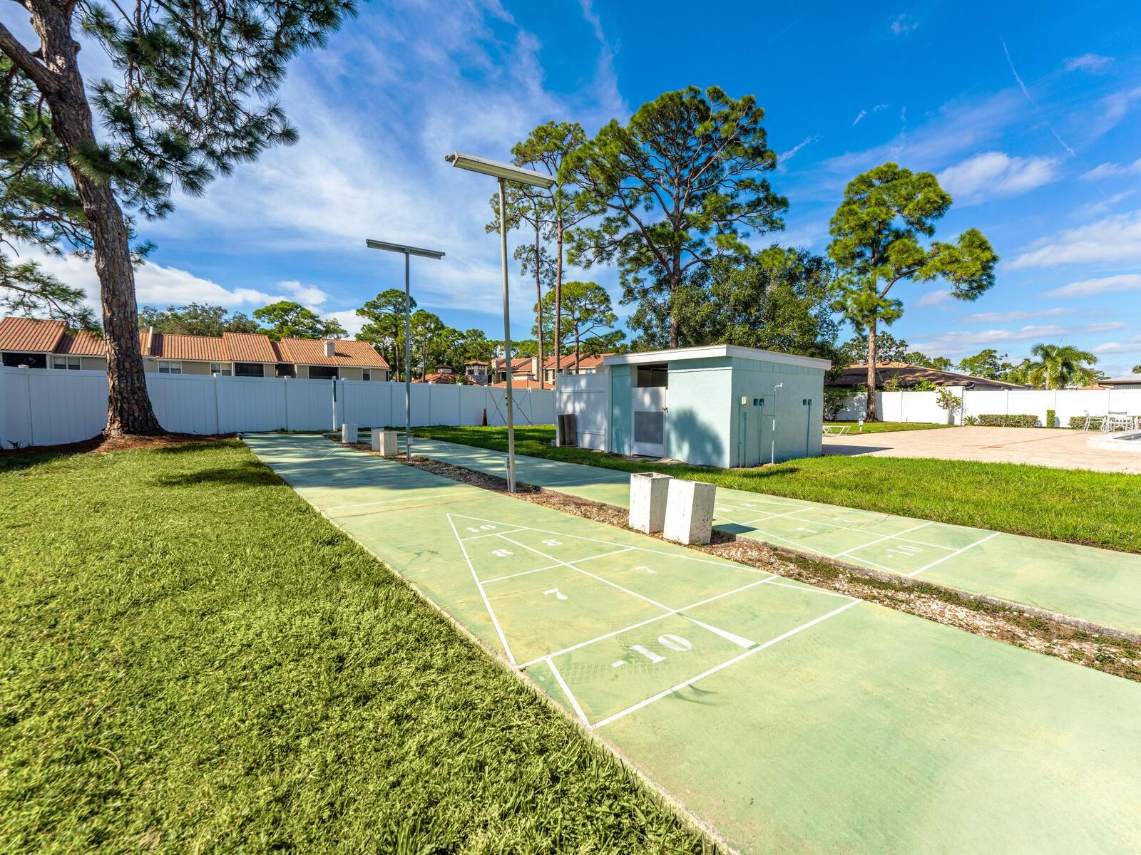 6225 GREEN VIEW DR #124