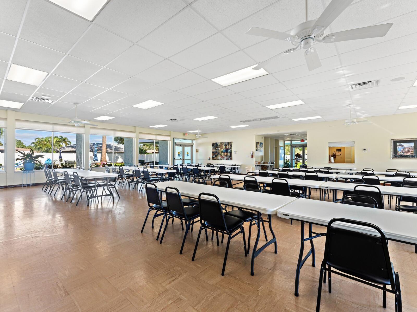 6225 GREEN VIEW DR #124