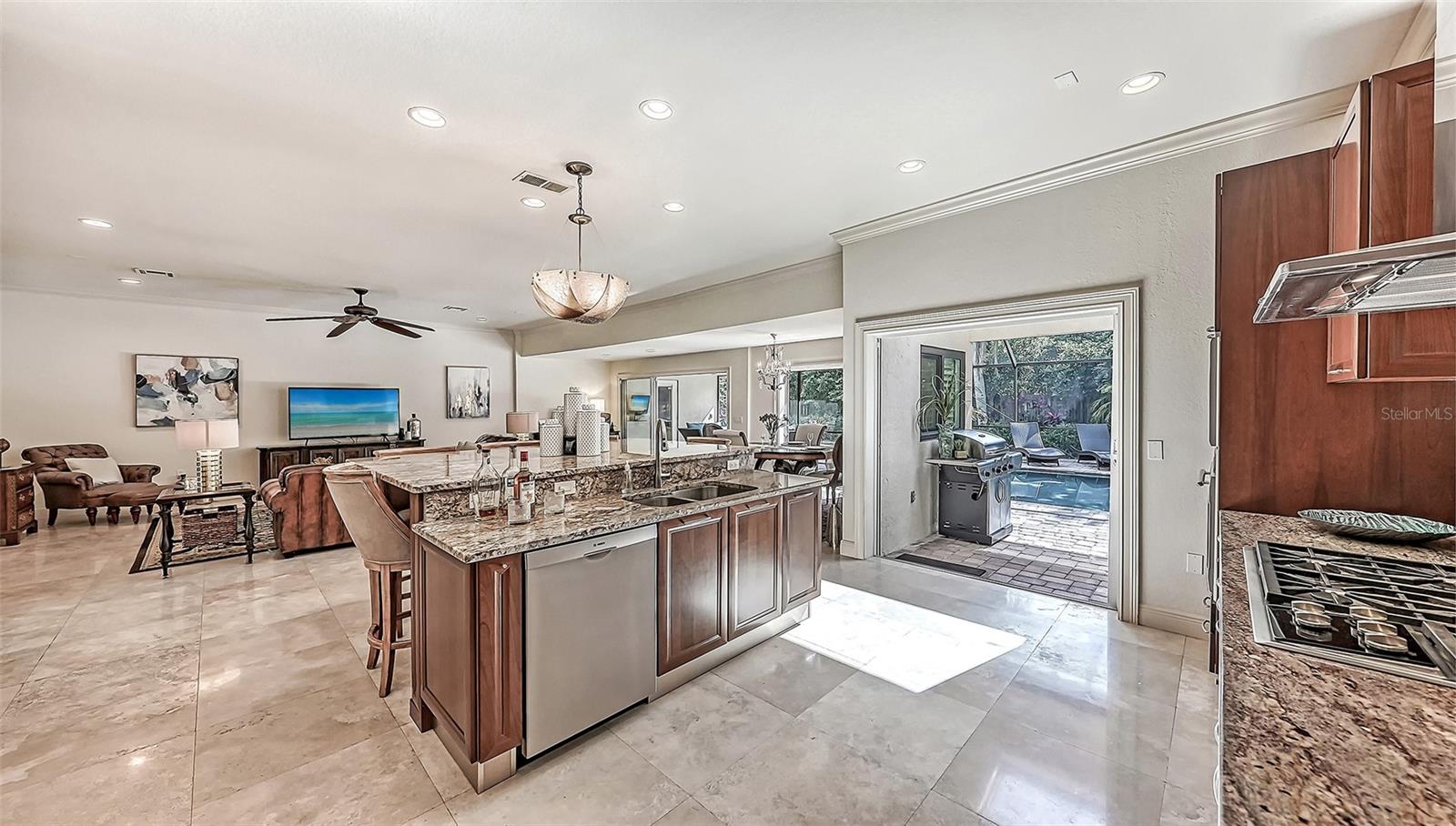 5104 FLICKER FIELD CIR