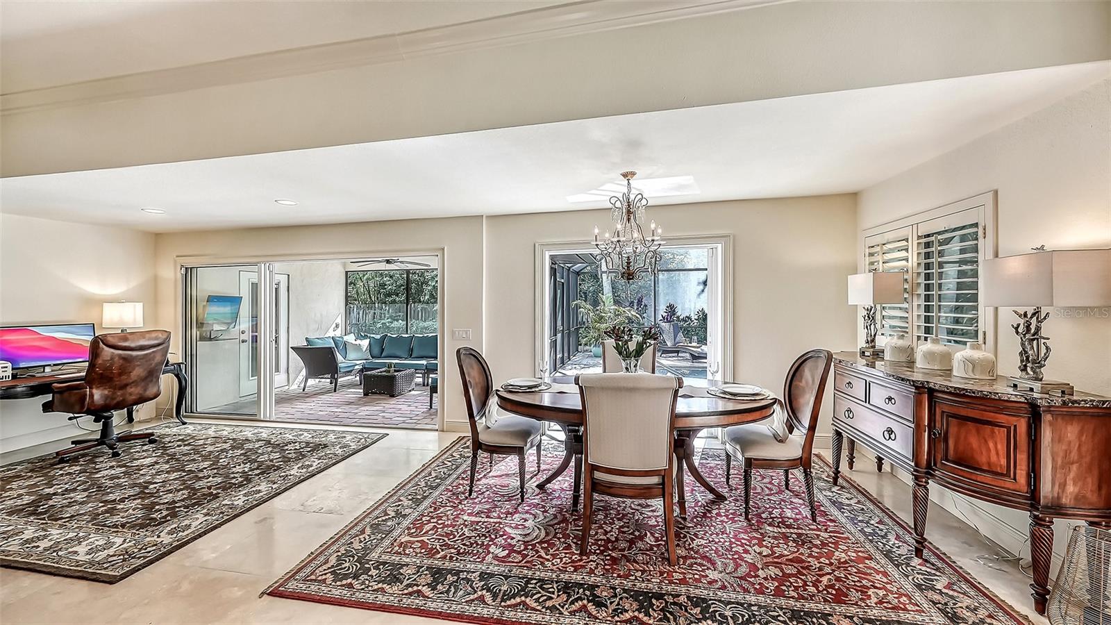 5104 FLICKER FIELD CIR