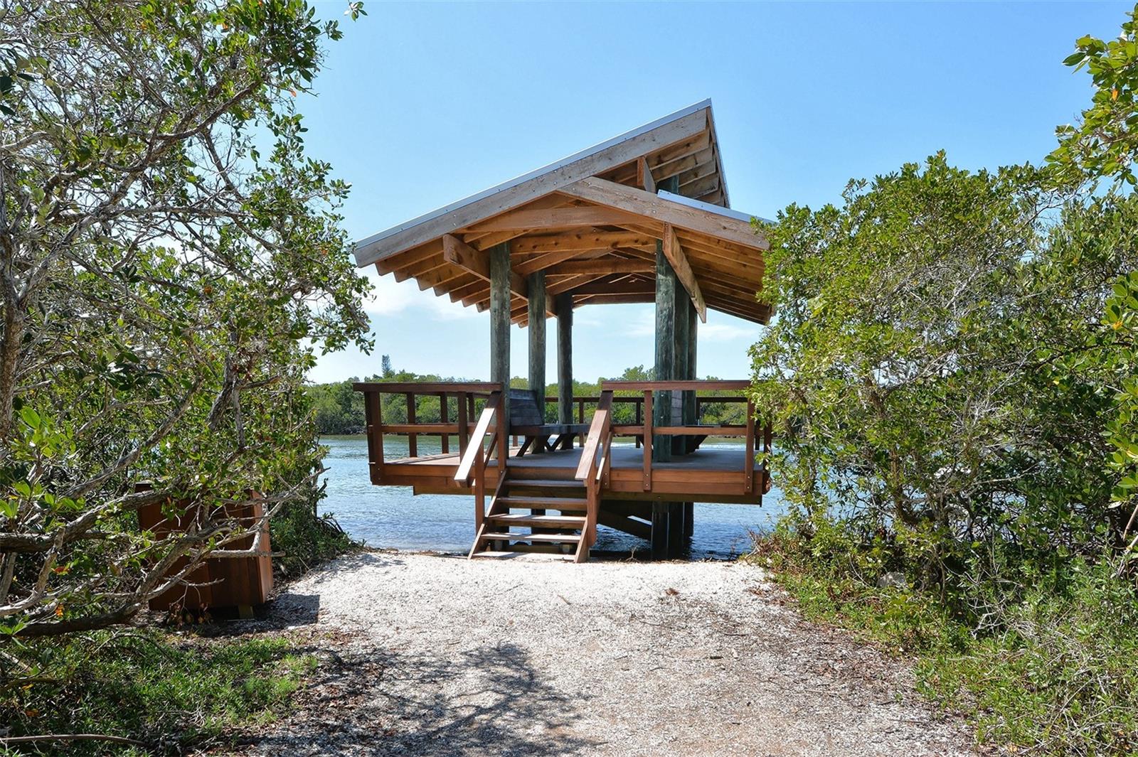 5104 FLICKER FIELD CIR