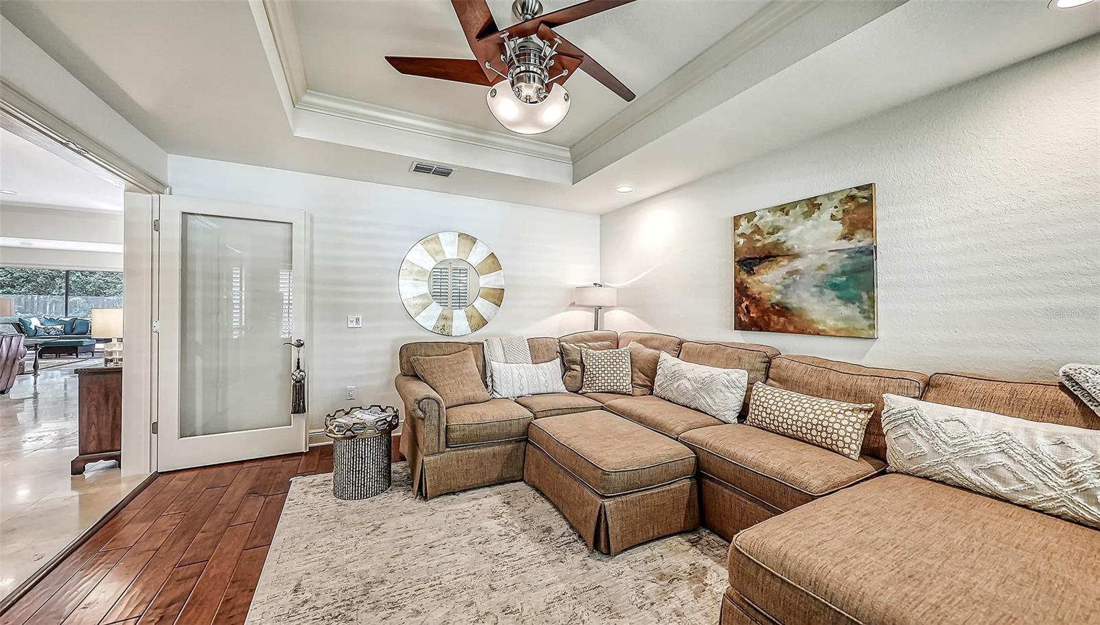 5104 FLICKER FIELD CIR