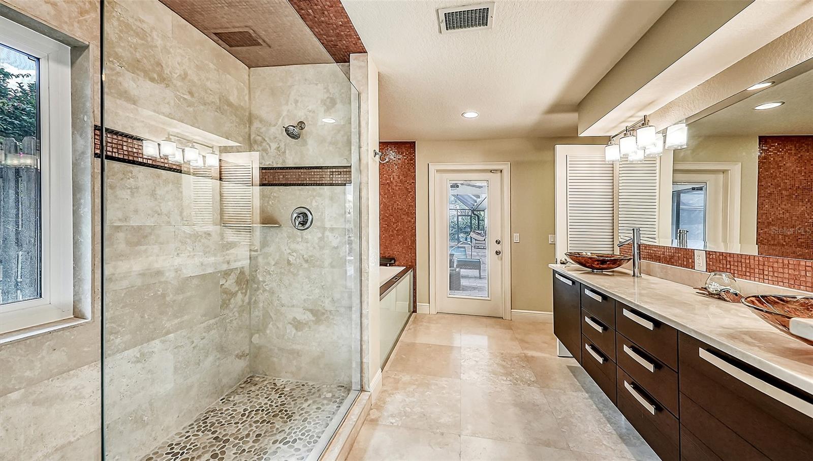 5104 FLICKER FIELD CIR