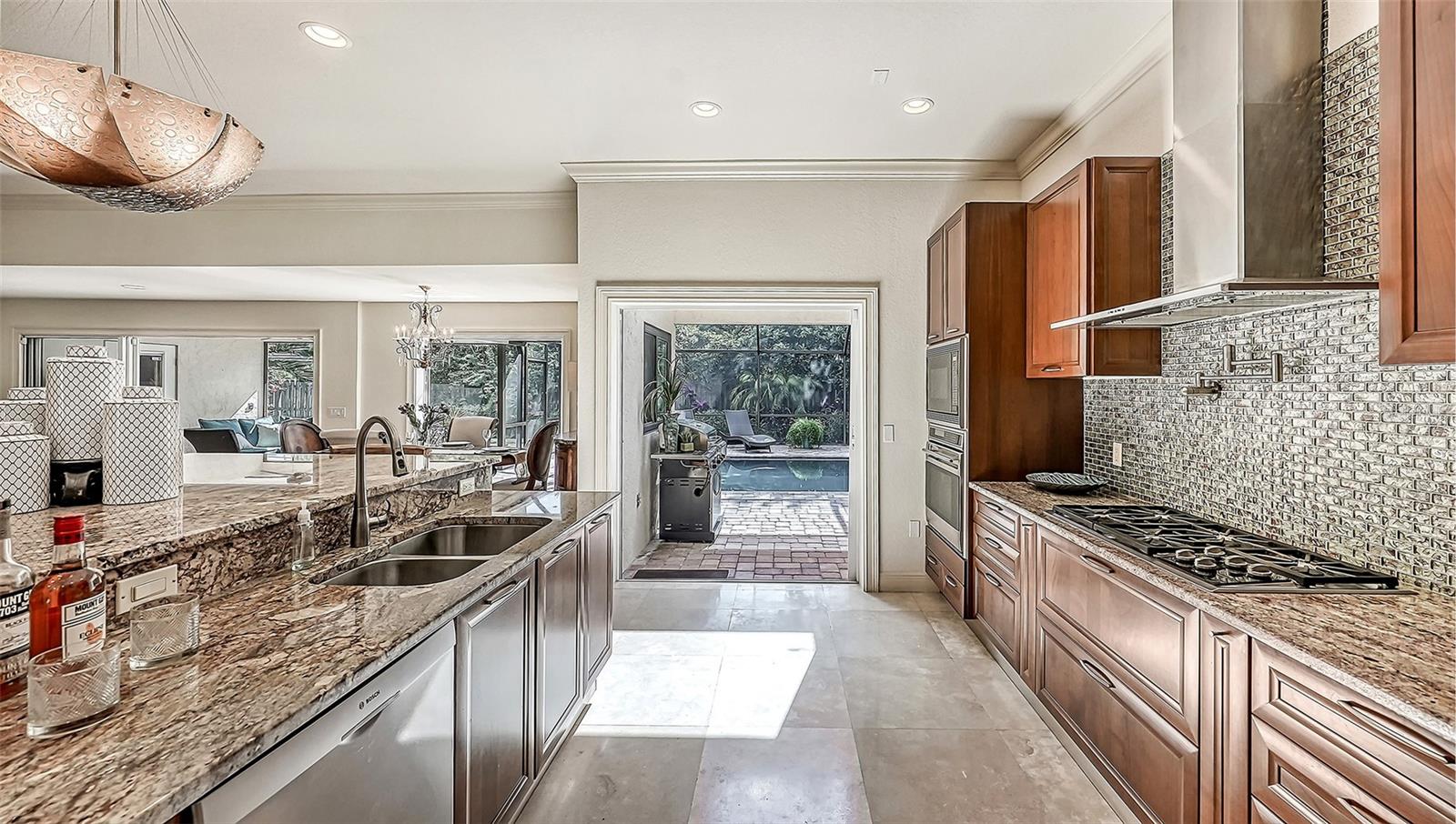 5104 FLICKER FIELD CIR