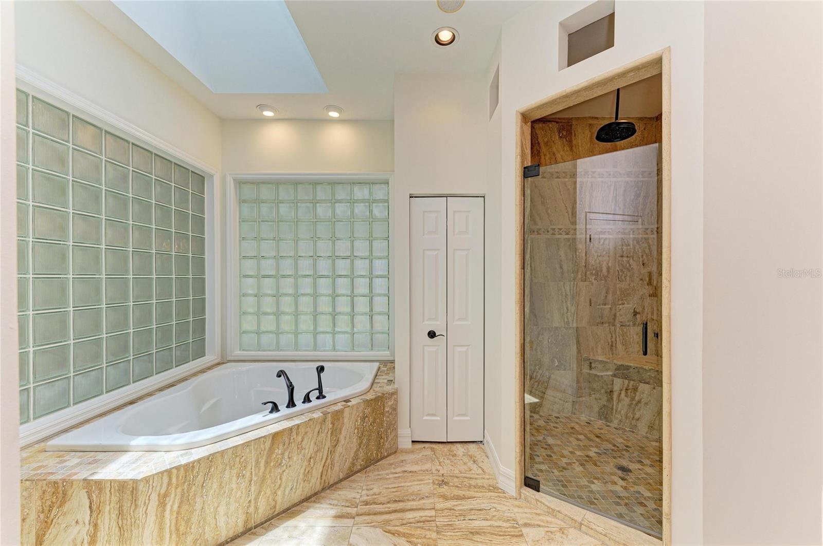 4647 STONE RIDGE TRL