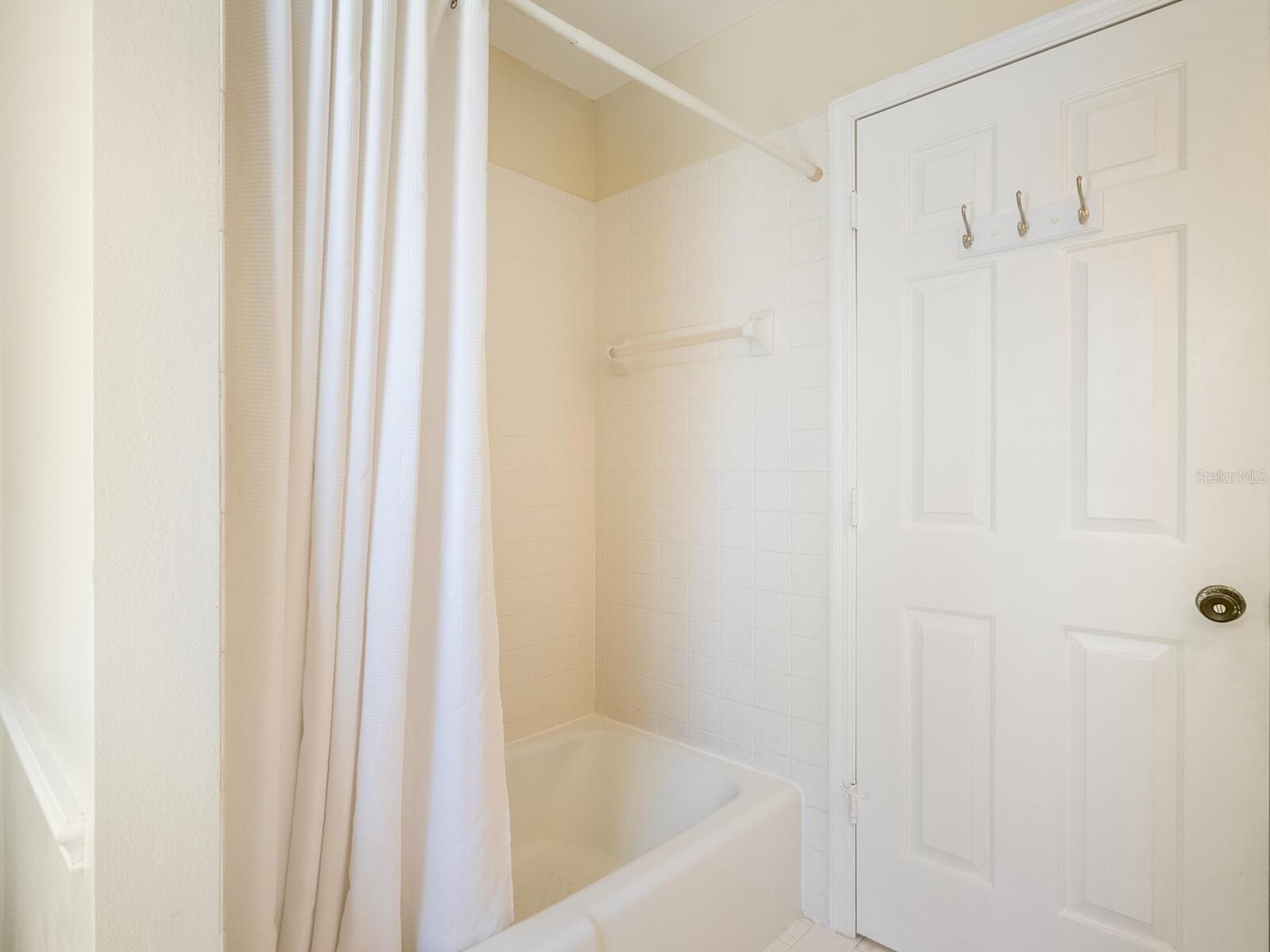 3632 BENEVA OAKS BLVD