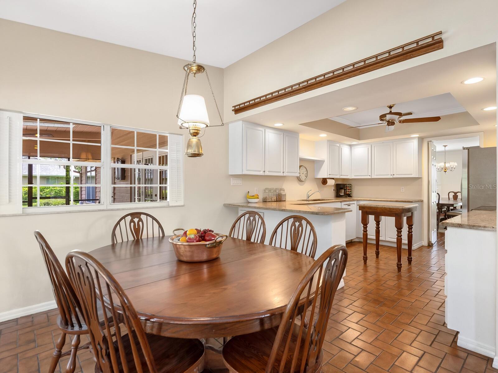 3632 BENEVA OAKS BLVD