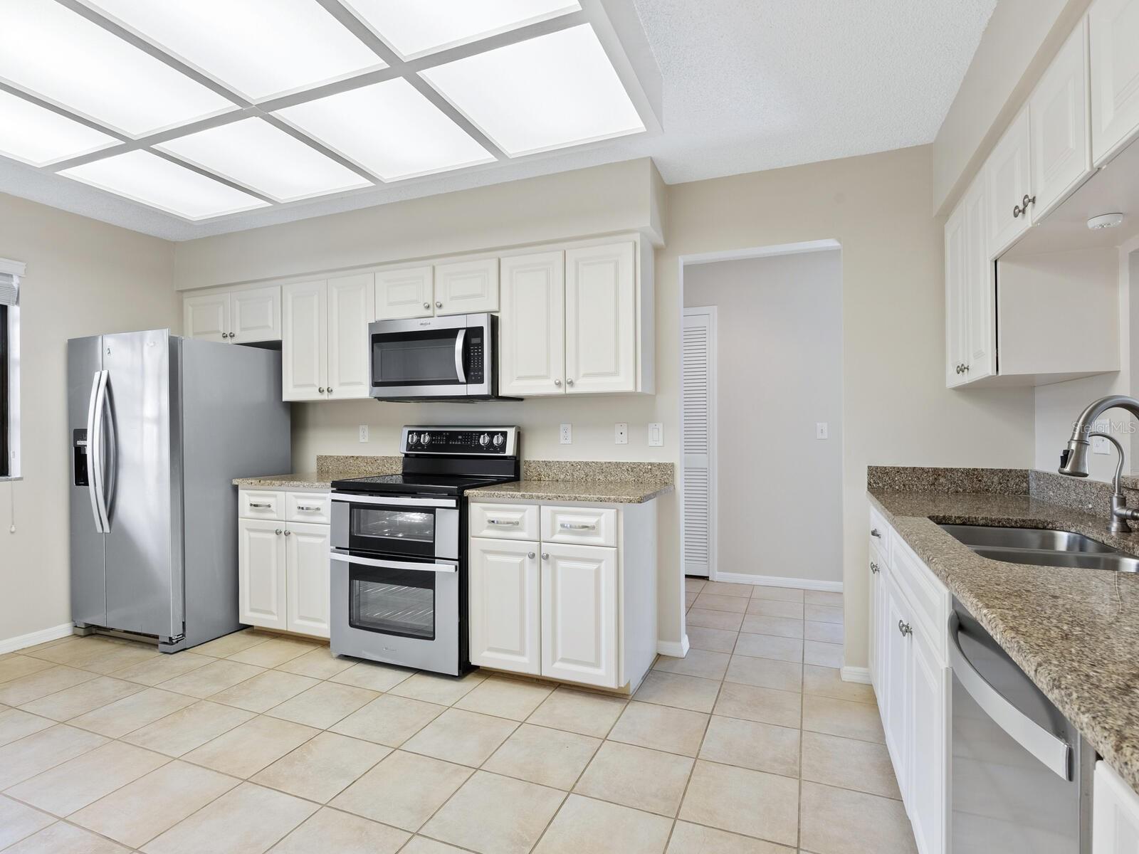 4372 TRAILS DR #15-1