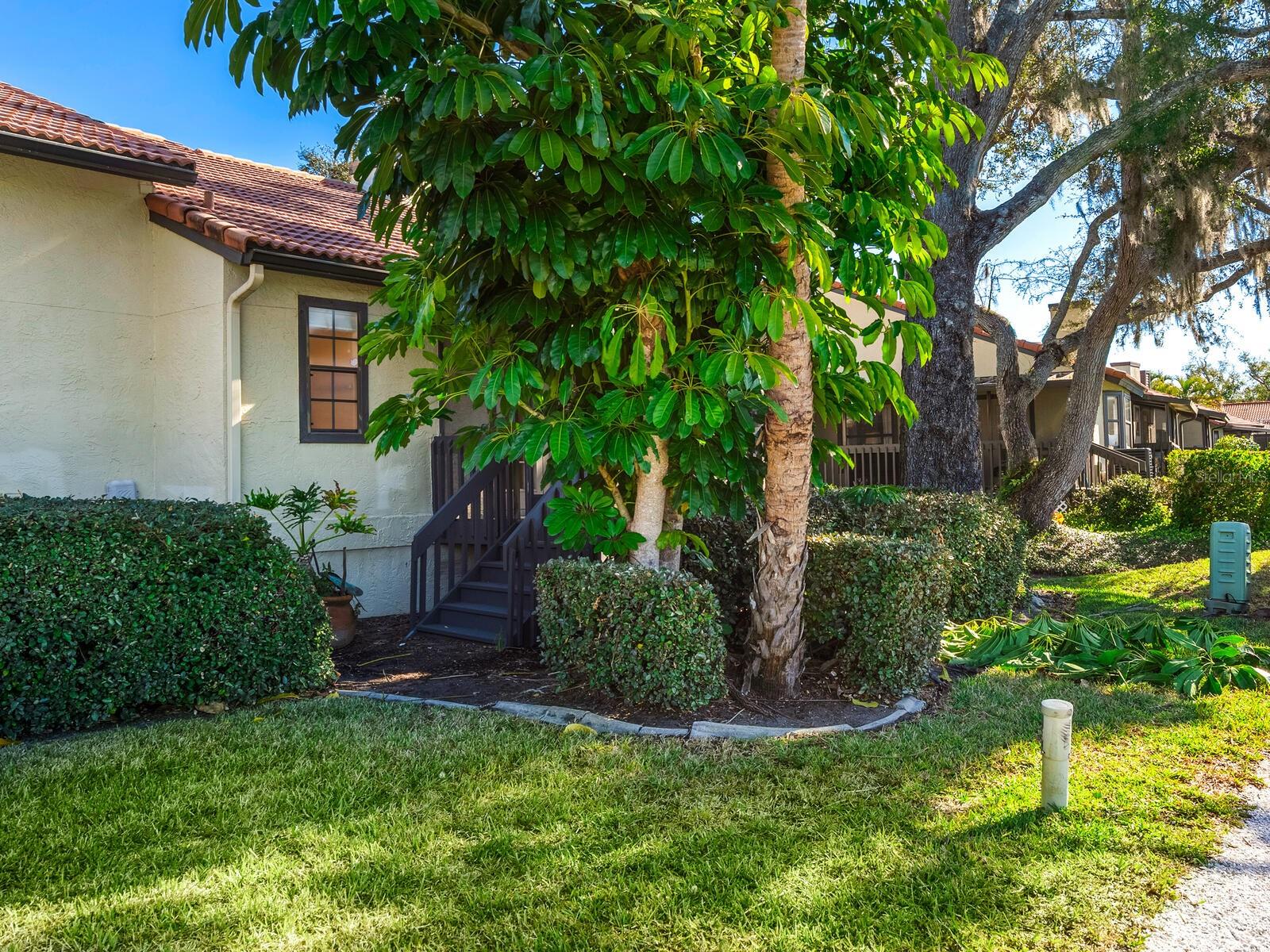 4372 TRAILS DR #15-1