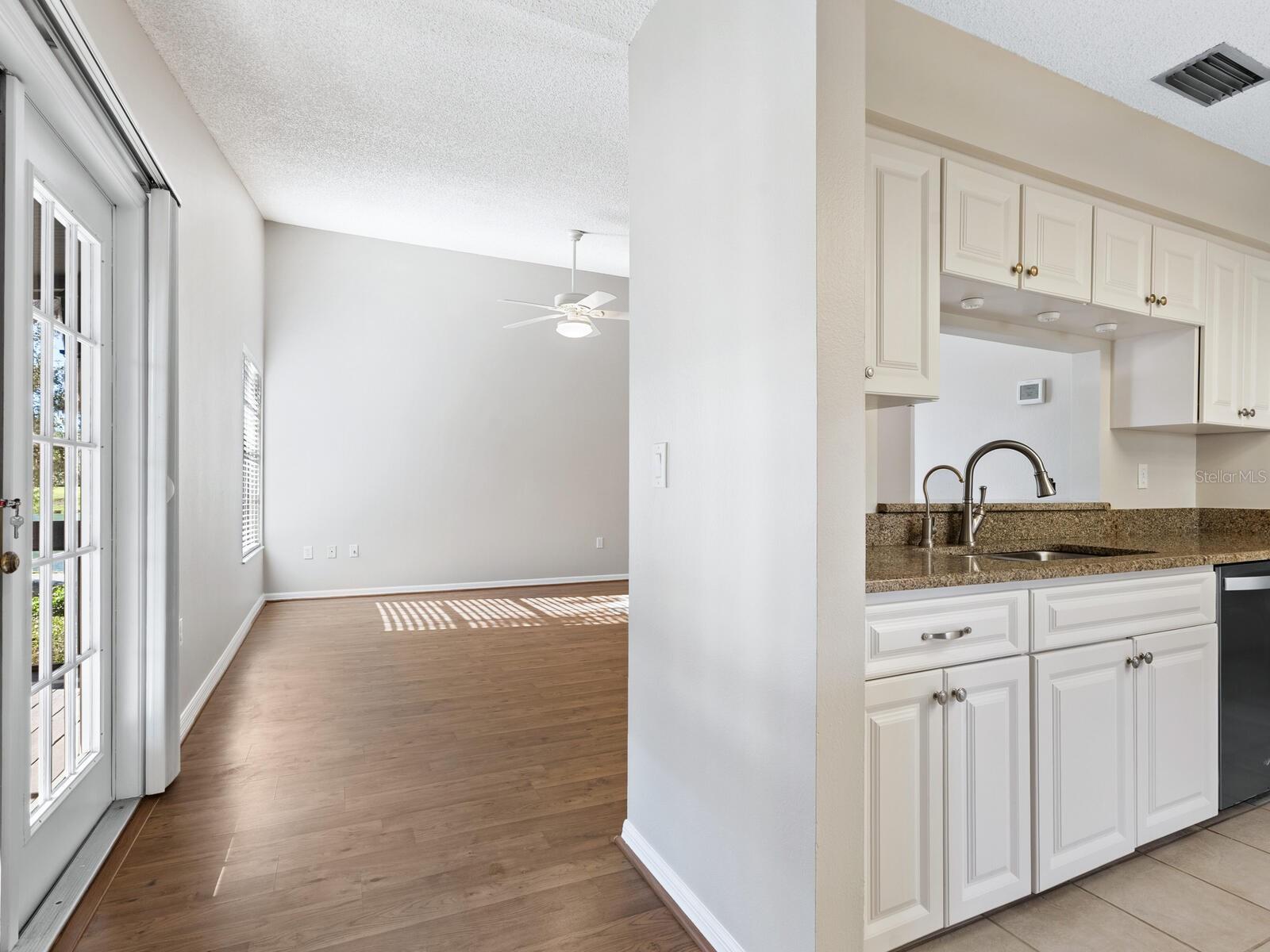 4372 TRAILS DR #15-1