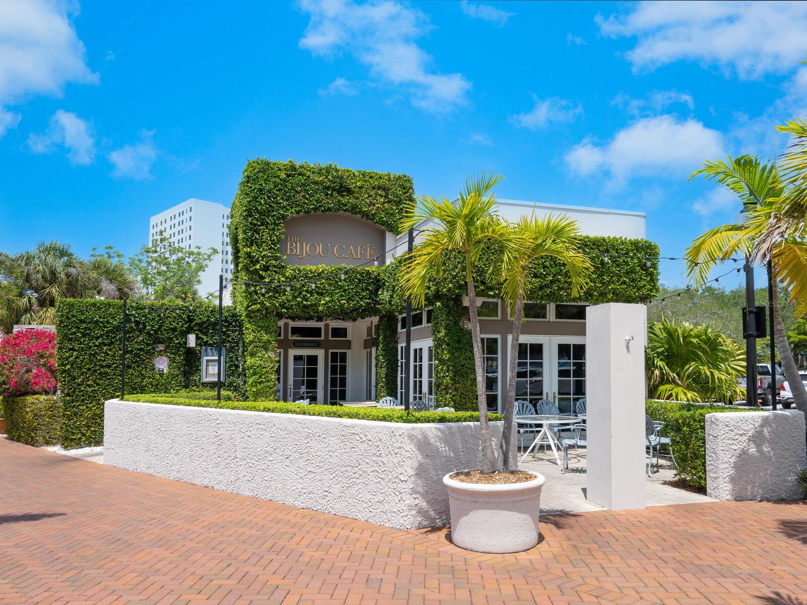 332 BOB WHITE WAY