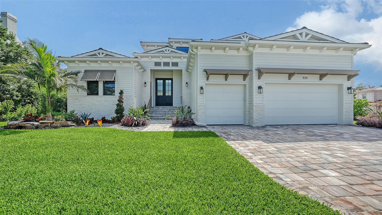 1519 HARBOR DR