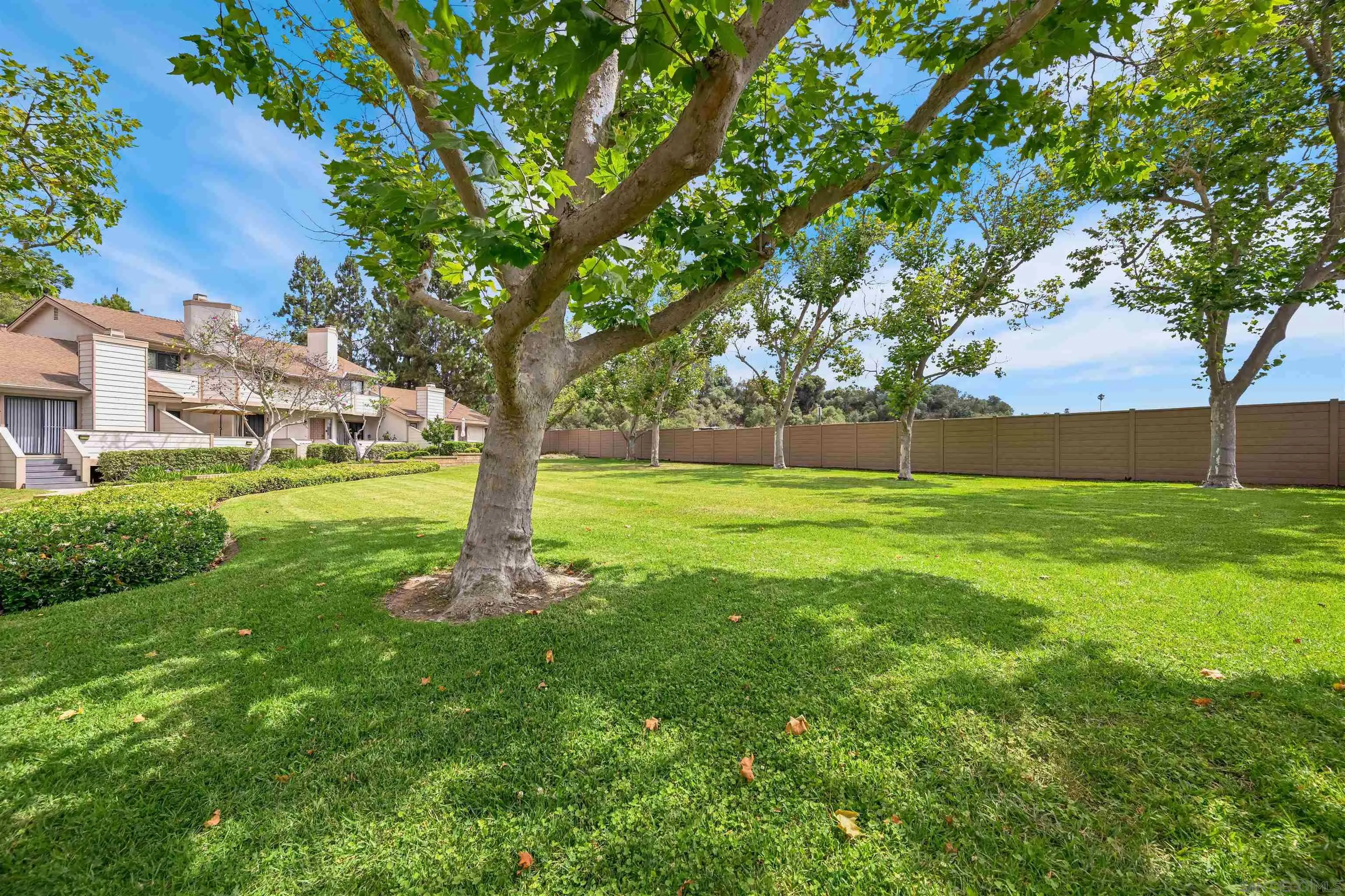 4575 Chateau Dr, San Diego