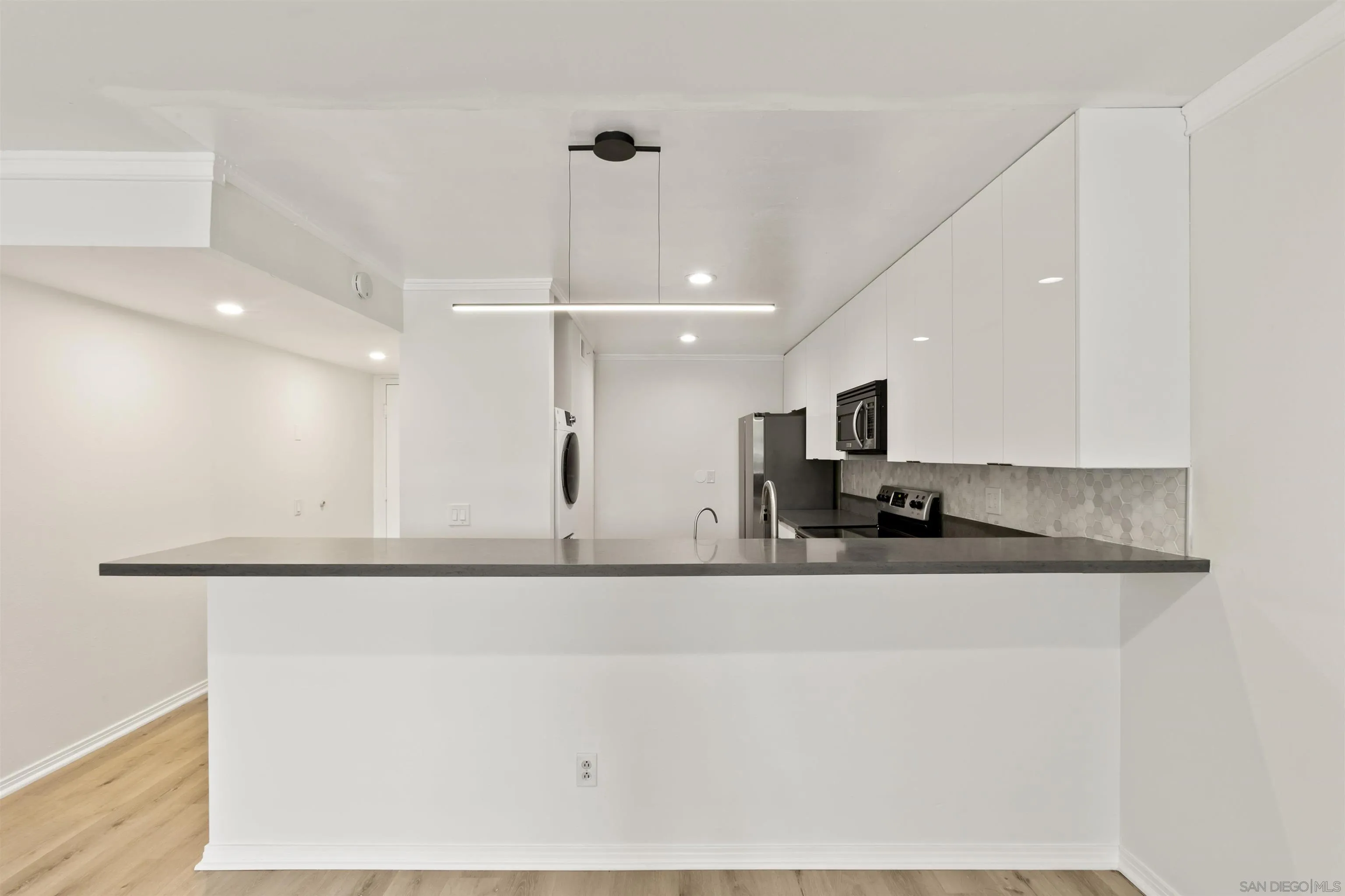3825 Centre Street Unit 19