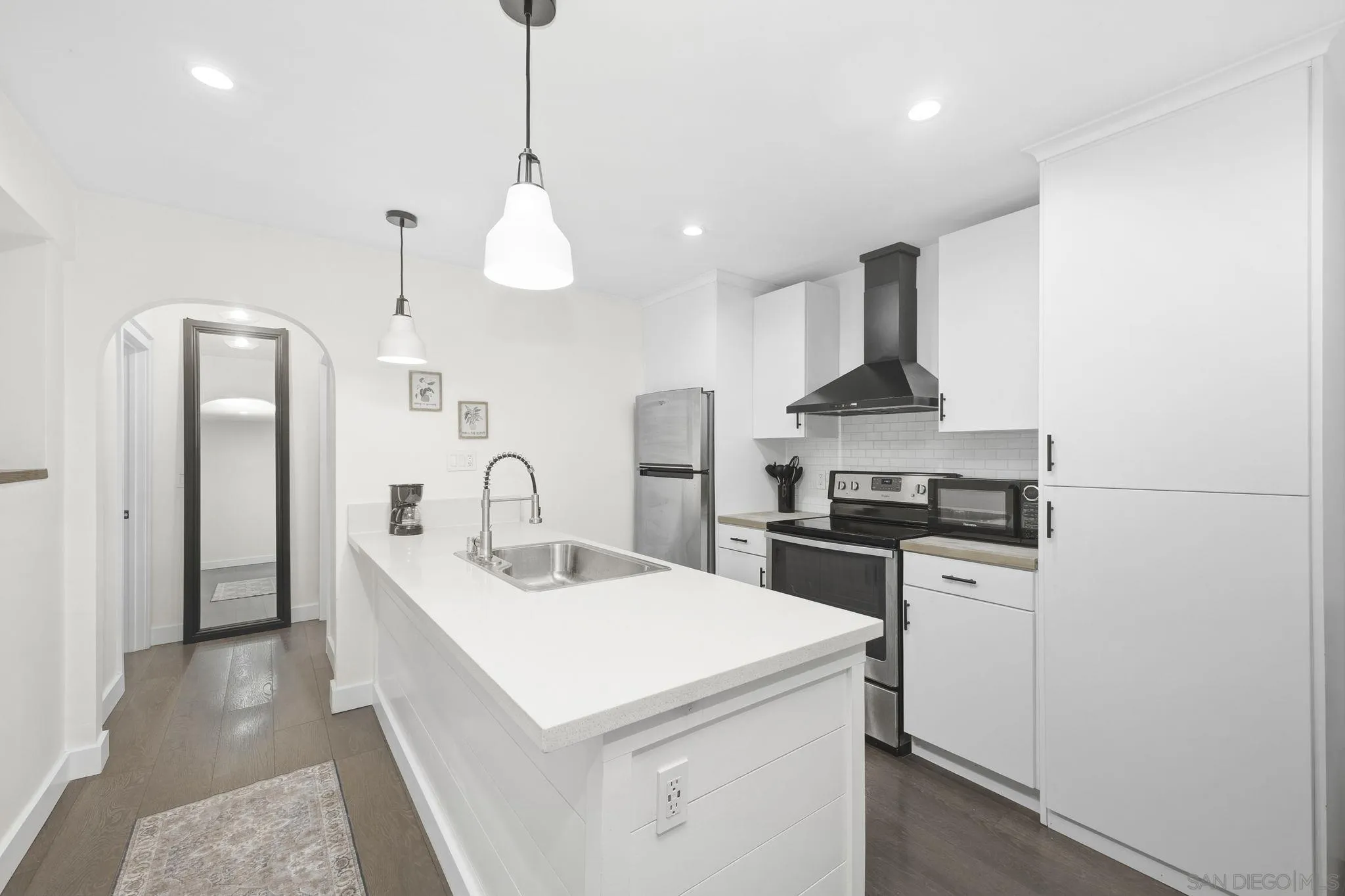 13788 Ruette Le Parc Unit D