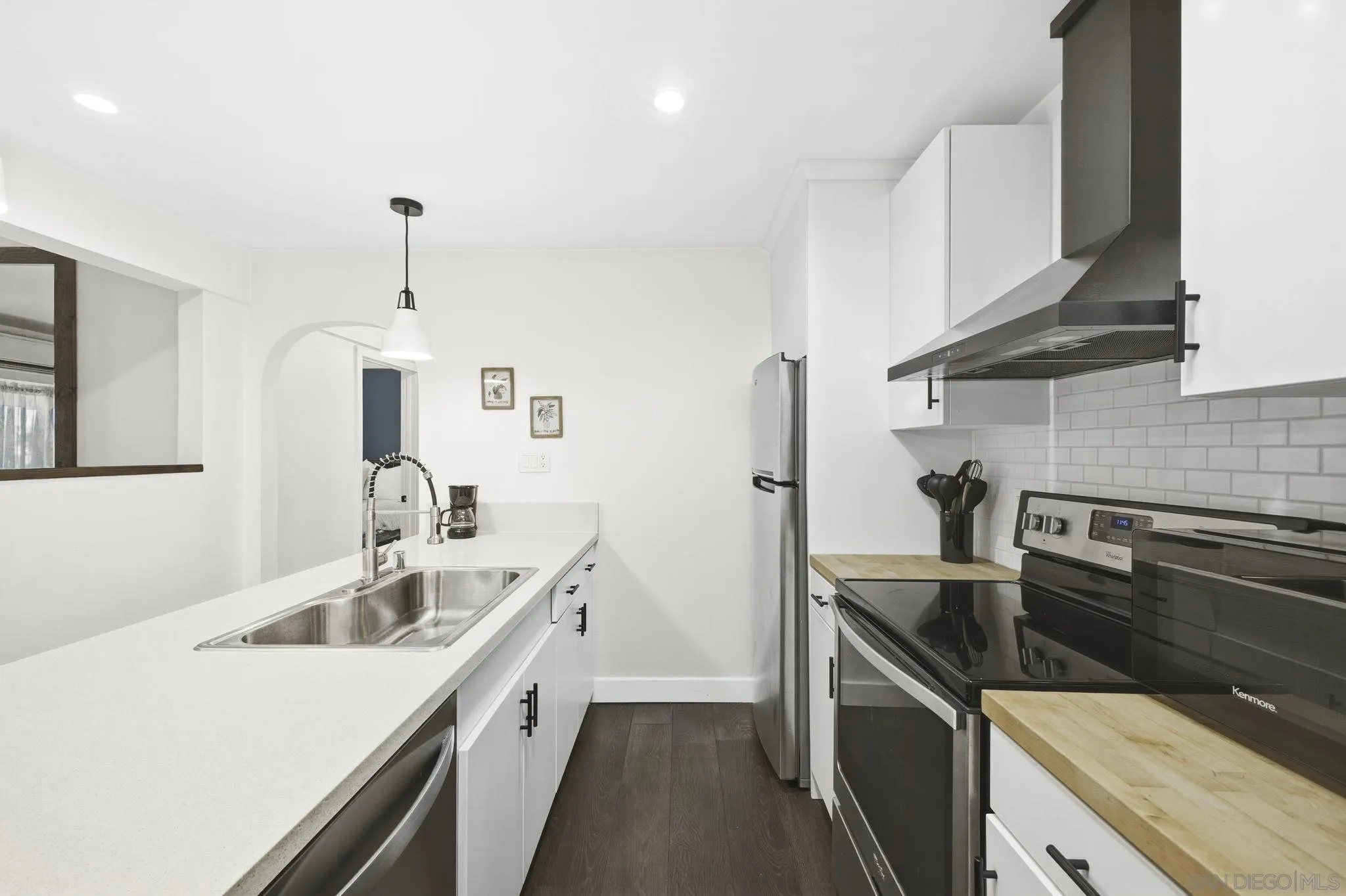 13788 Ruette Le Parc Unit D