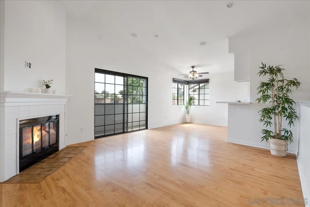 1934 Missouri St. Unit 1