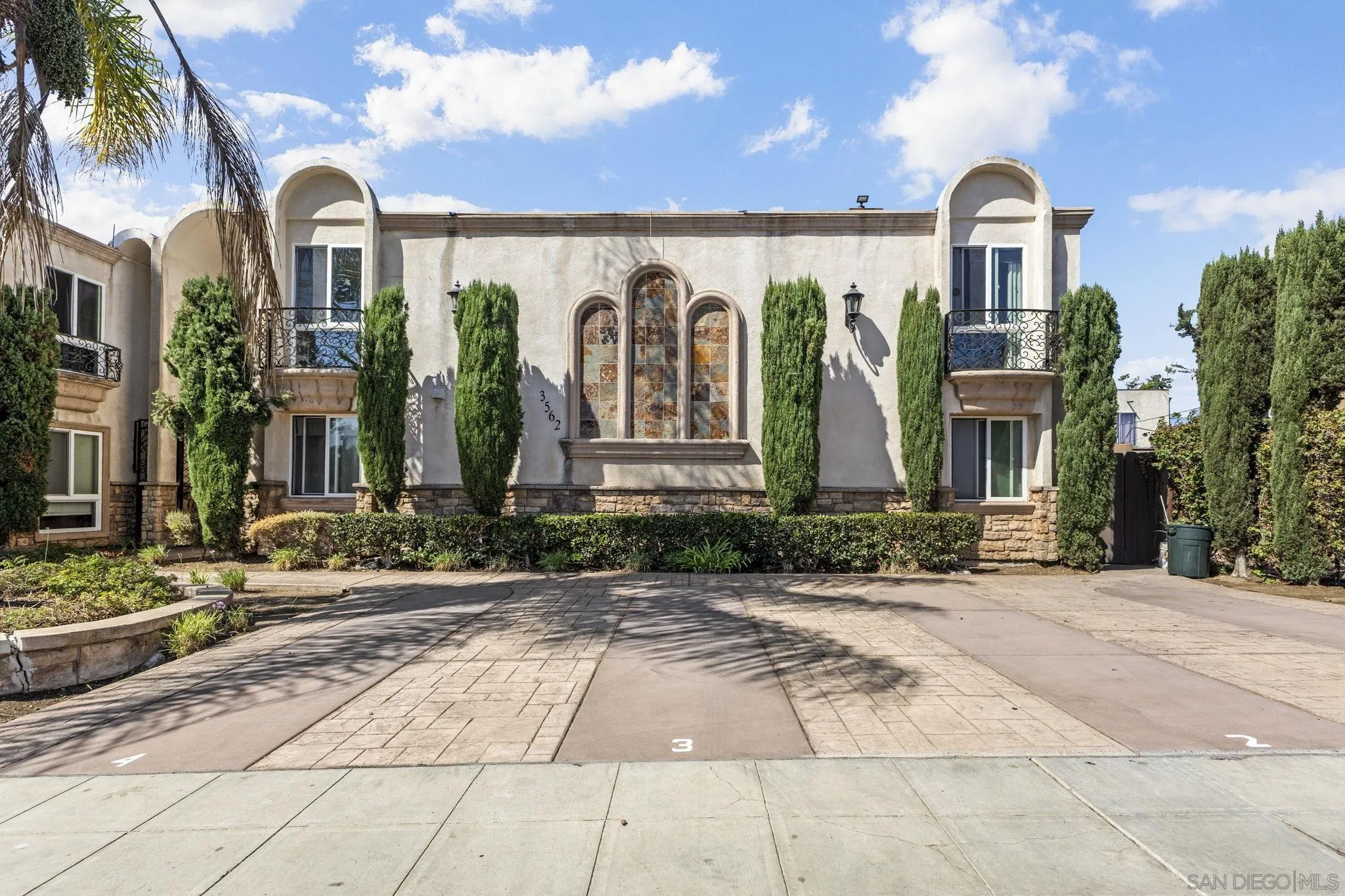 3562 Marlborough Ave Unit 14