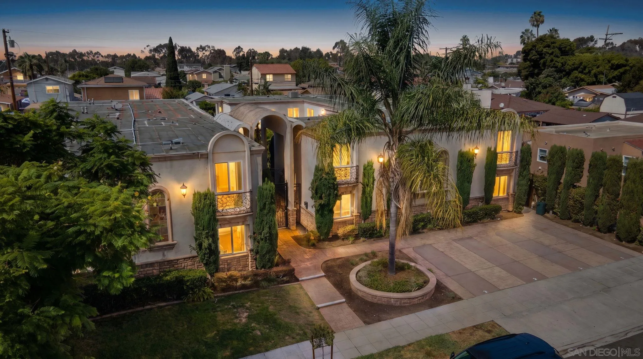3562 Marlborough Ave Unit 14