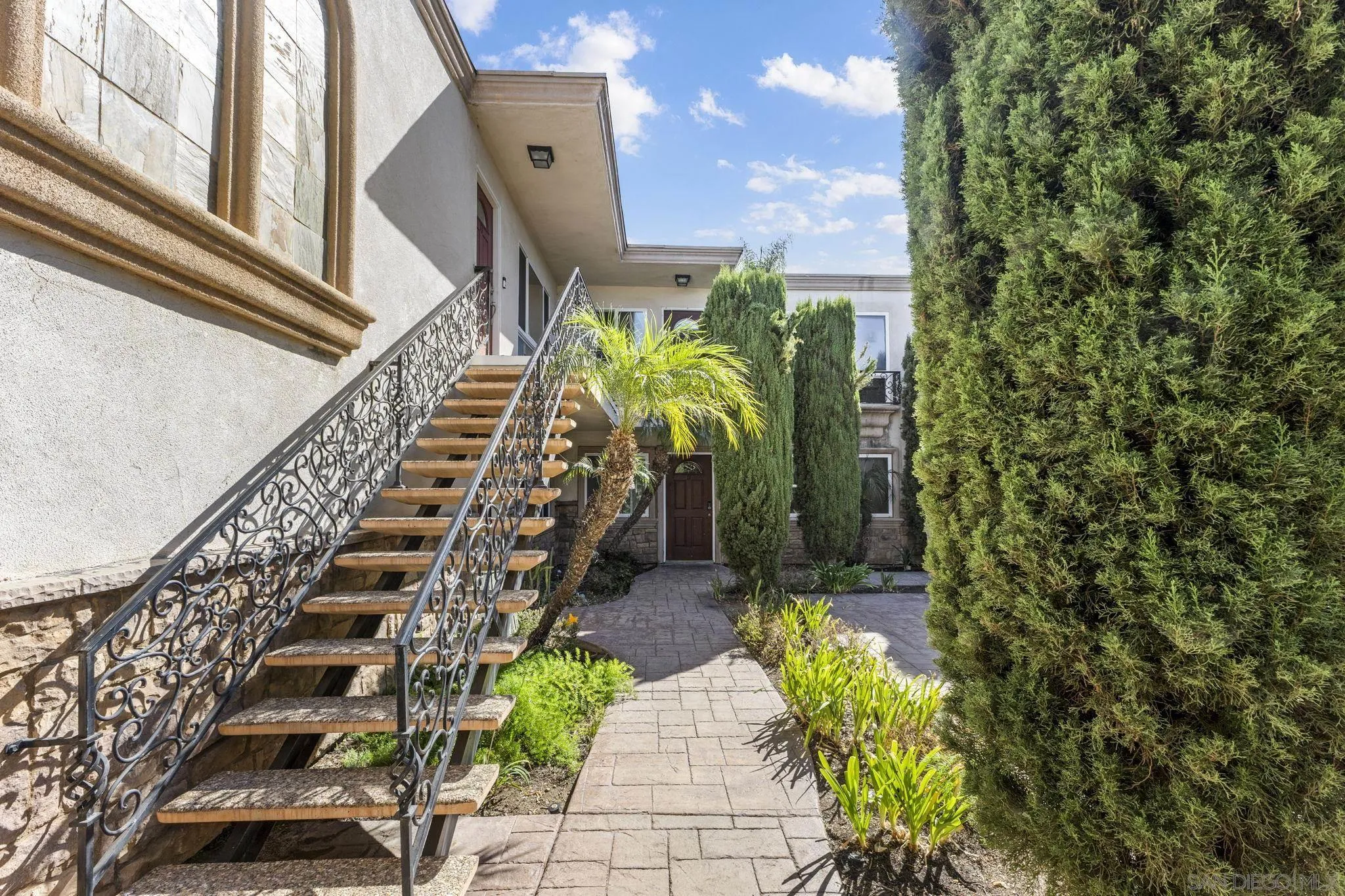 3562 Marlborough Ave Unit 14