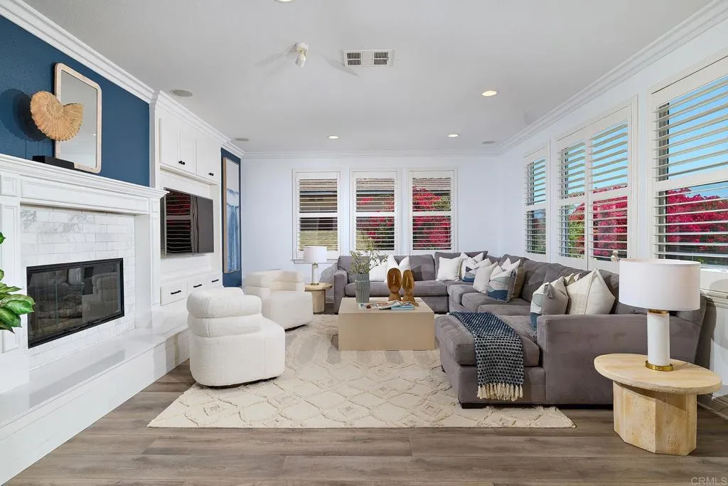 6332 Montecito Drive