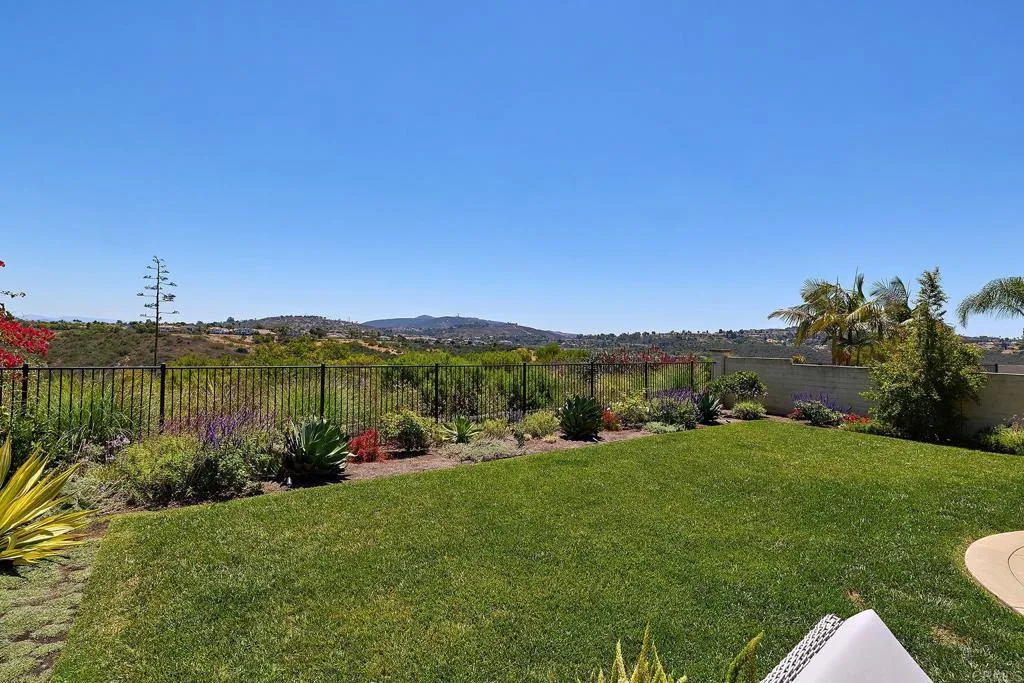 6332 Montecito Drive