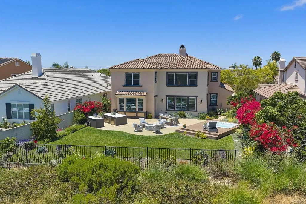 6332 Montecito Drive
